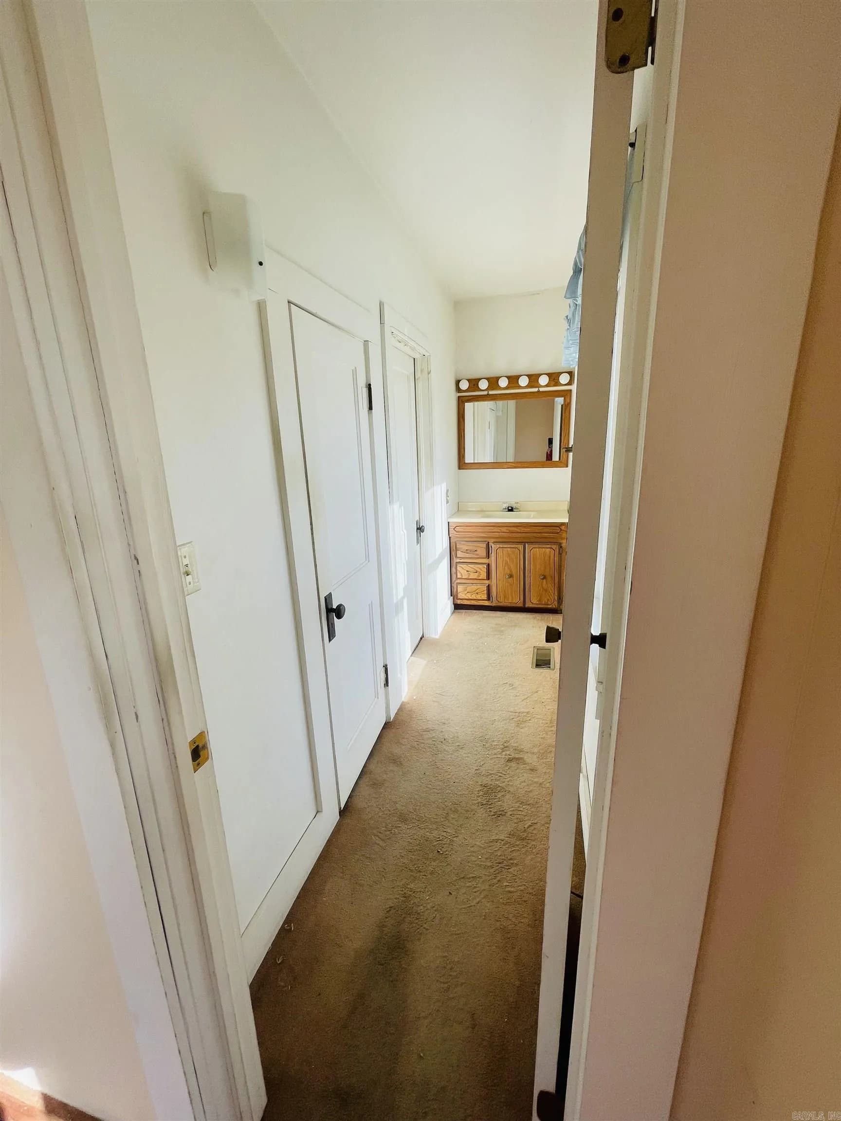 Property at 211 W Campus - Image 20