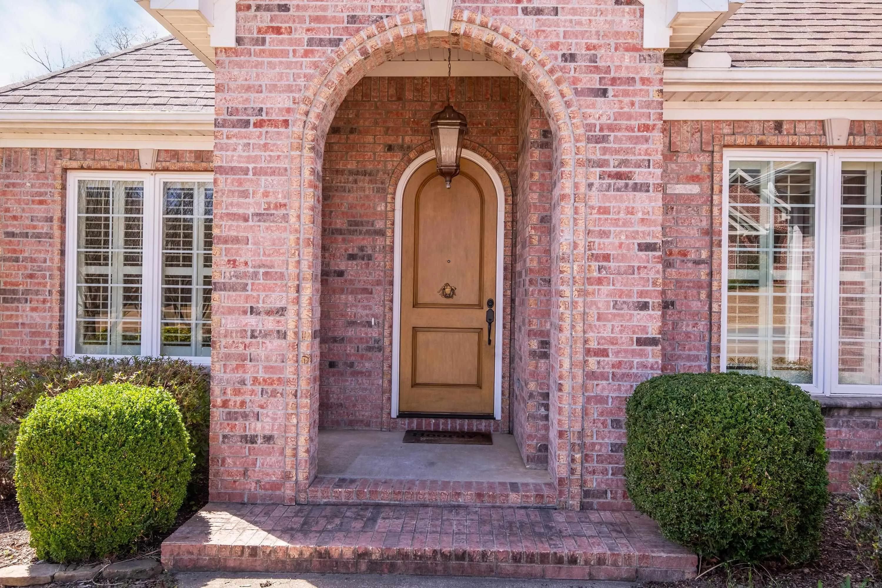 Property at 170  Blackburn - Image 4