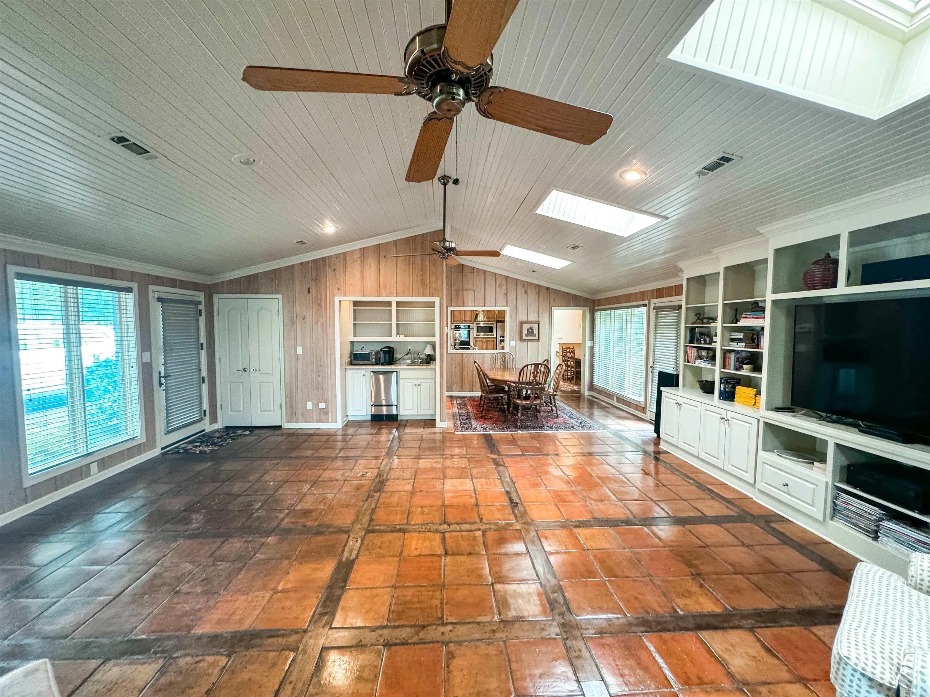 Property at 1105  Dobbins drive - Image 19