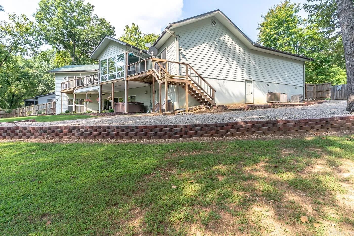 Property at 9  Minentonka - Image 39