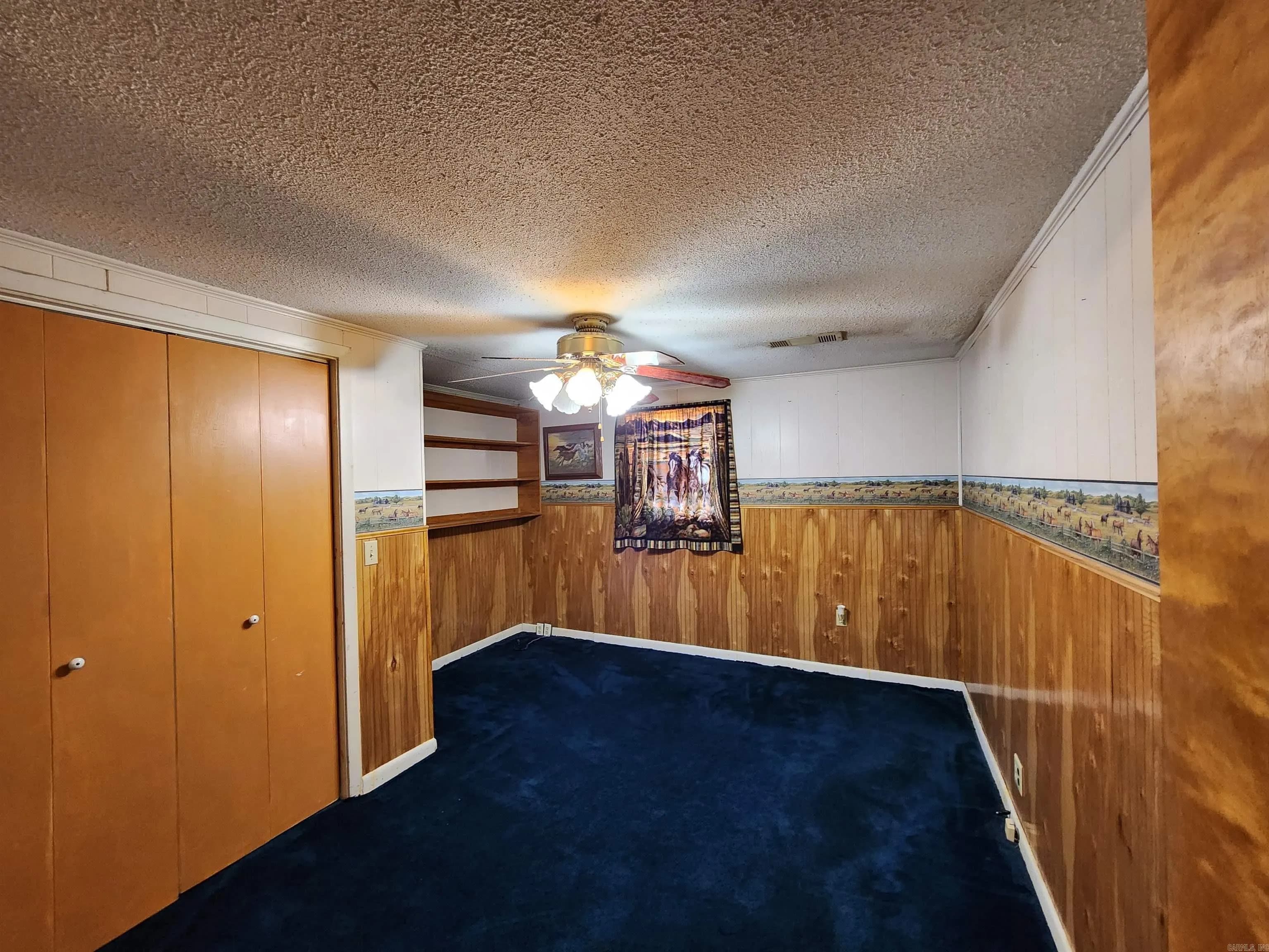 Property at 721 N Yocum - Image 7