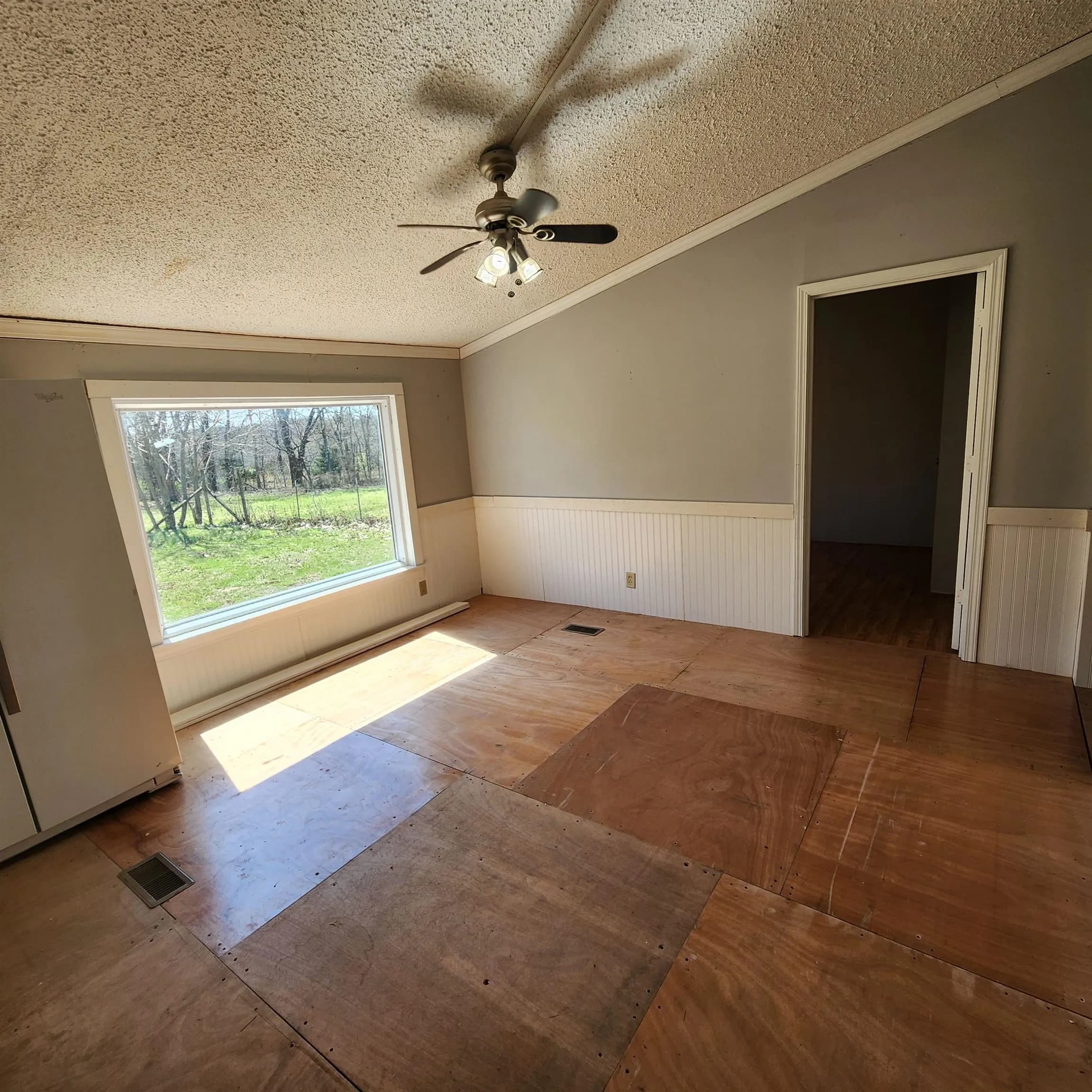 Property at 2138  Hwy 175 - Image 28