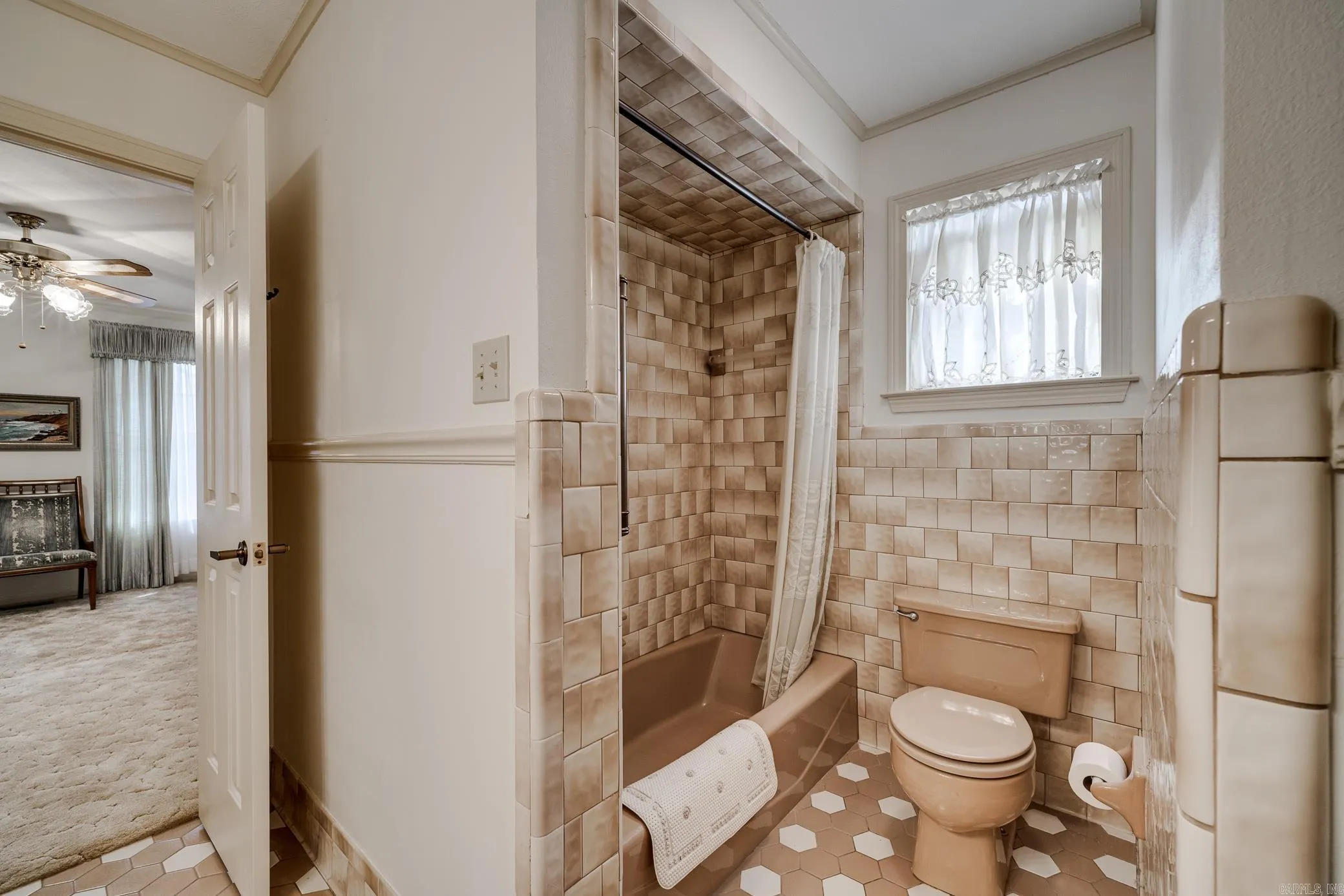 Property at 3181  Schichtl - Image 27