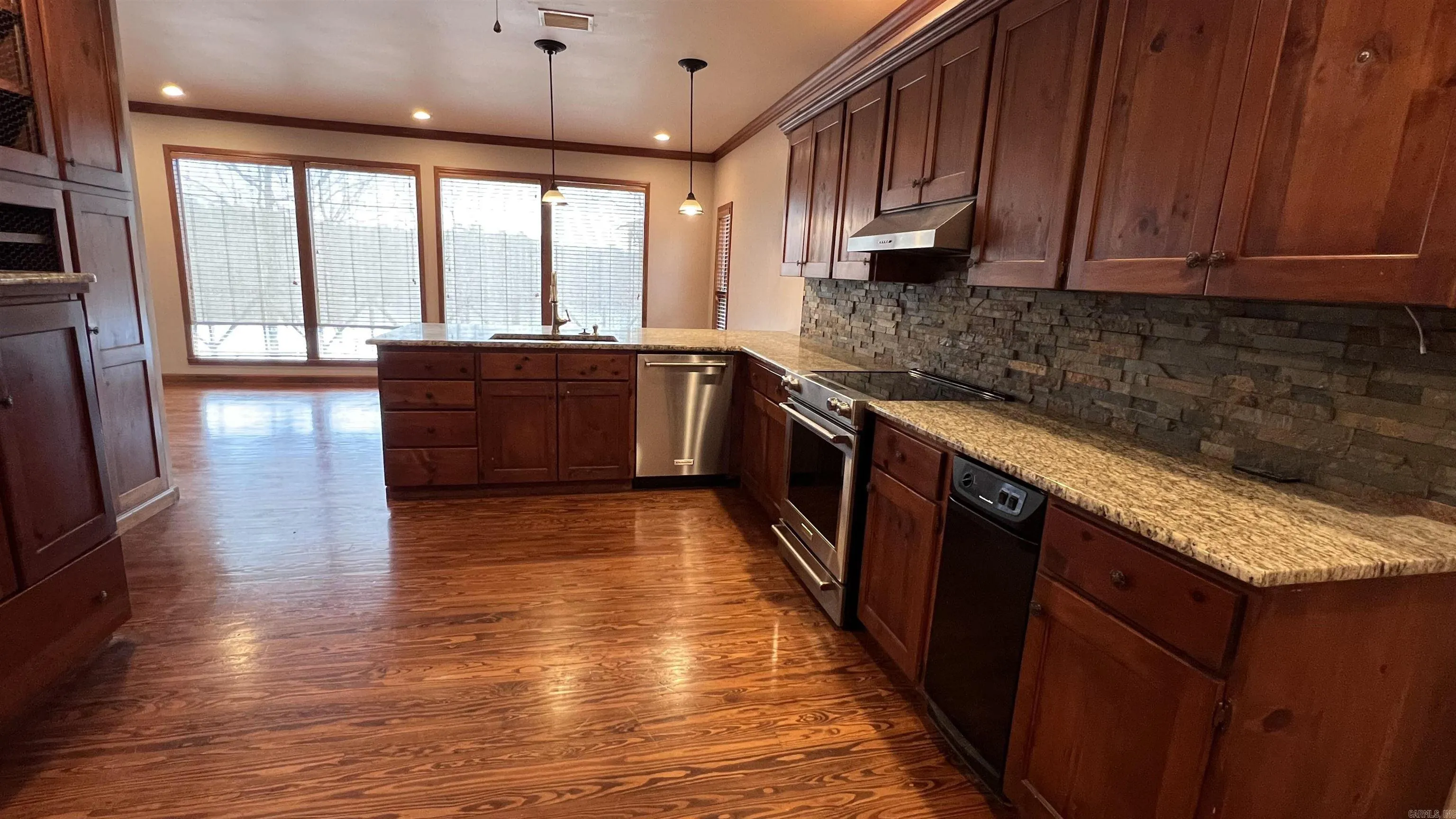 Property at 6800  Chipmunk - Image 8