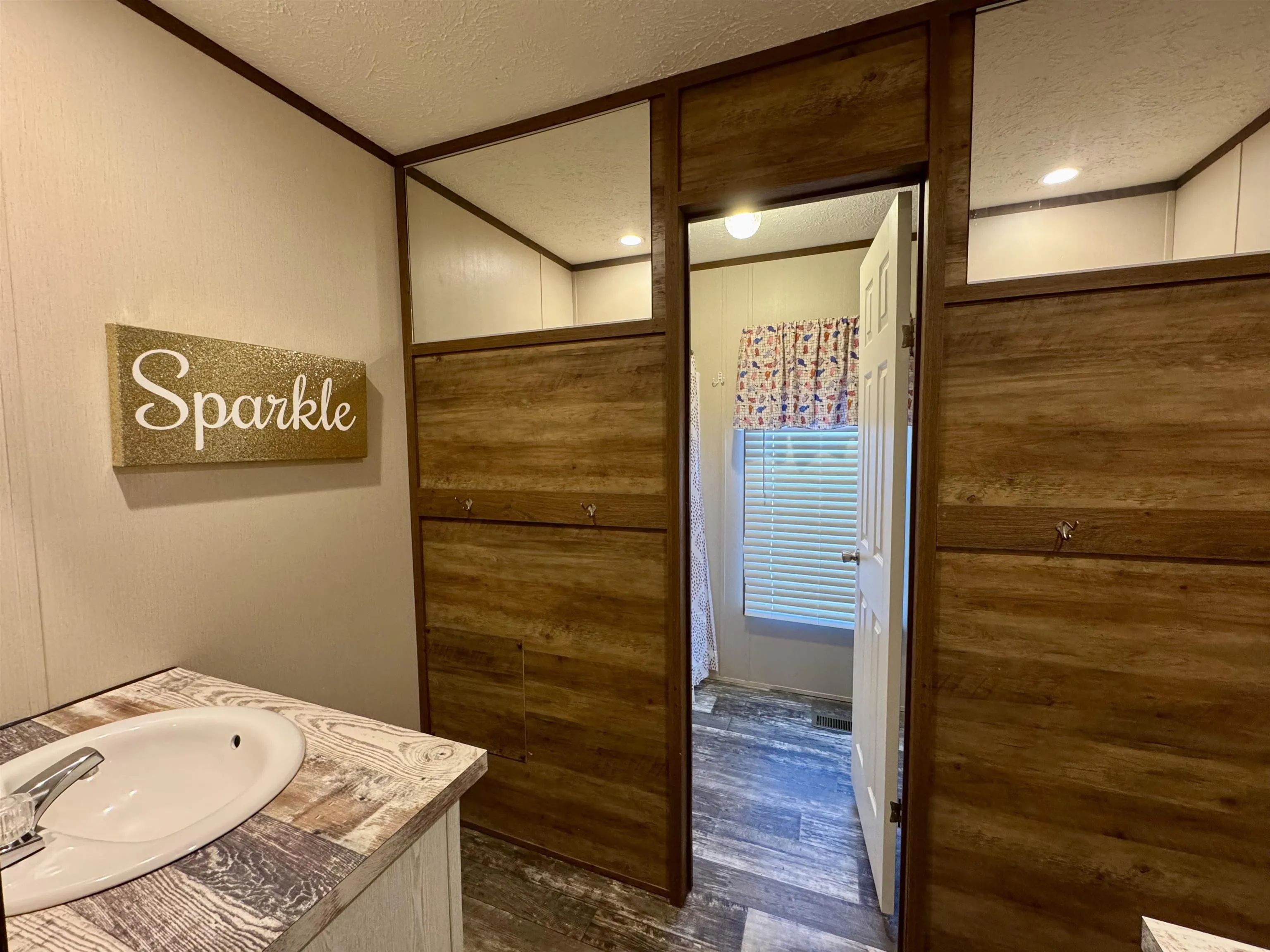 Property at 3035 E Ar 56 hwy - Image 19