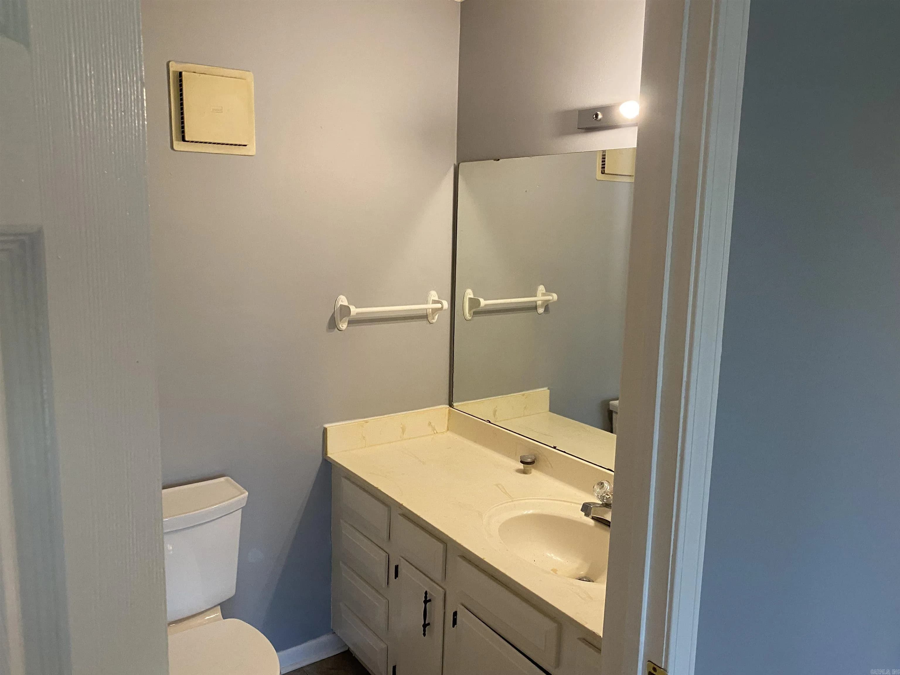 Property at 8  Towne park, 14 - Image 13