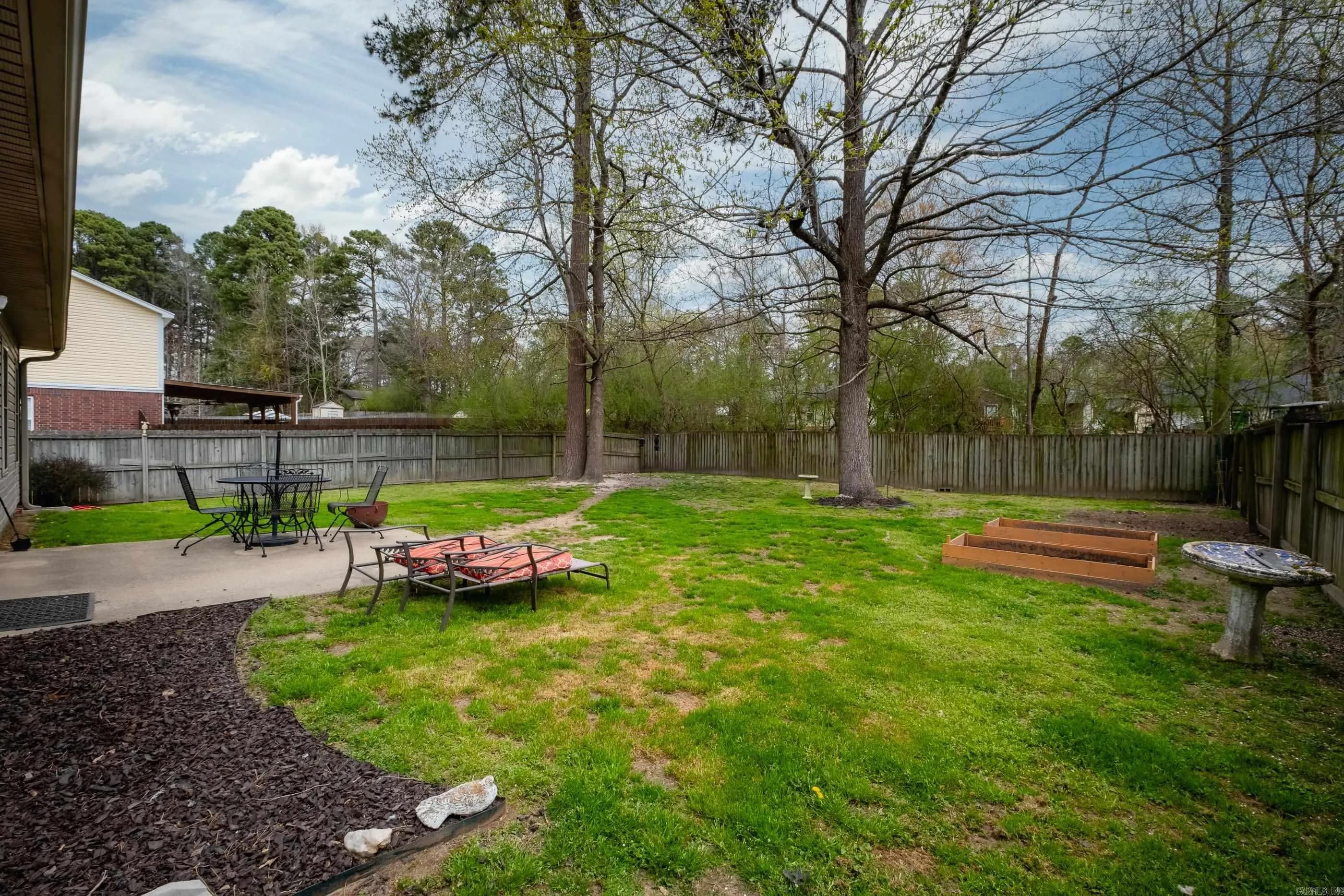Property at 904  Coral - Image 39