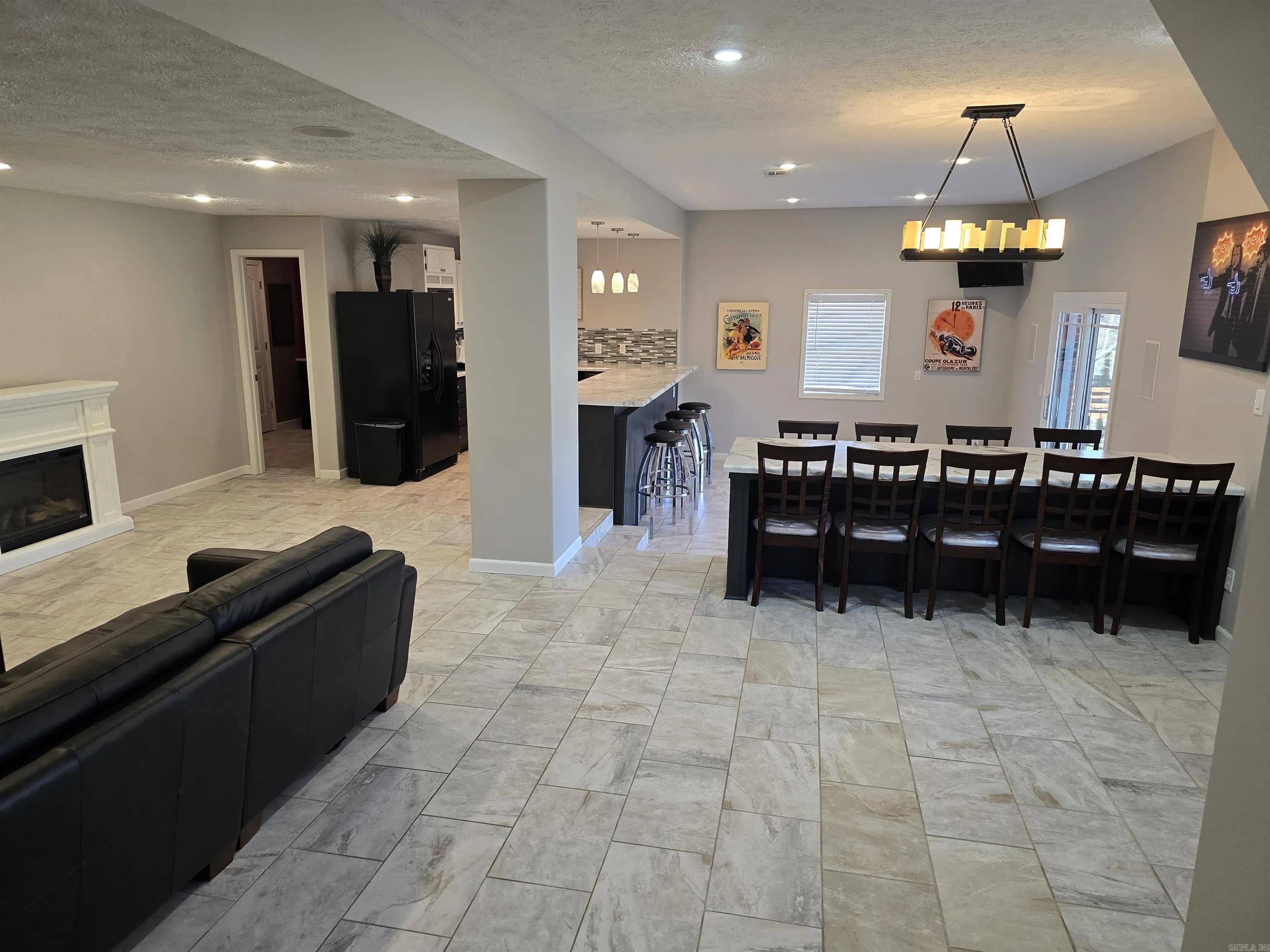 Property at 96  Woodcreek court - Image 18