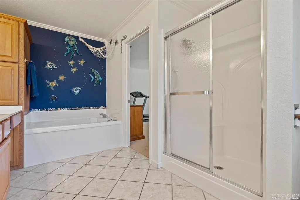 Property at 135  Forest view - Image 14
