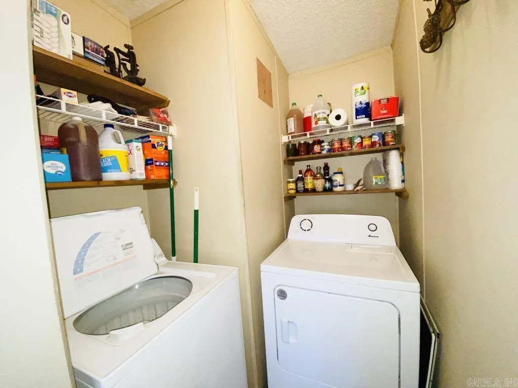 Property at 31  Ridgedale circle - Image 4