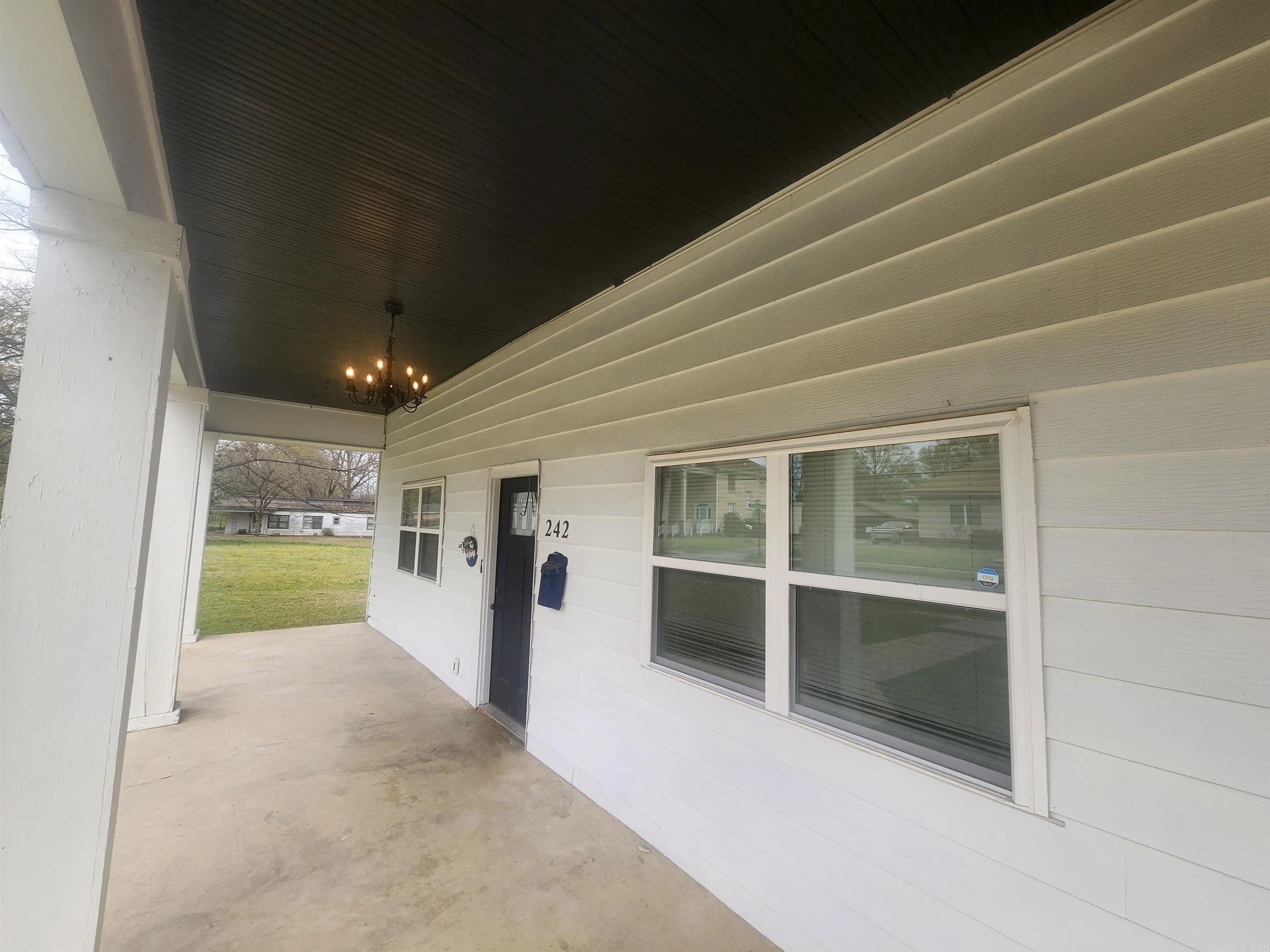 Property at 242 W Sullenberger - Image 4