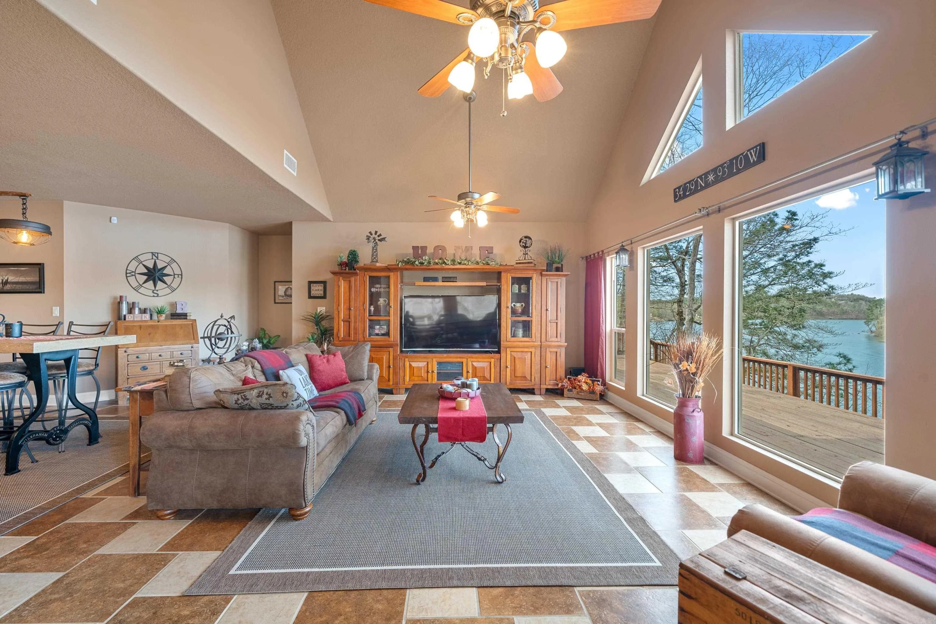 Property at 1301  Timberlake - Image 7
