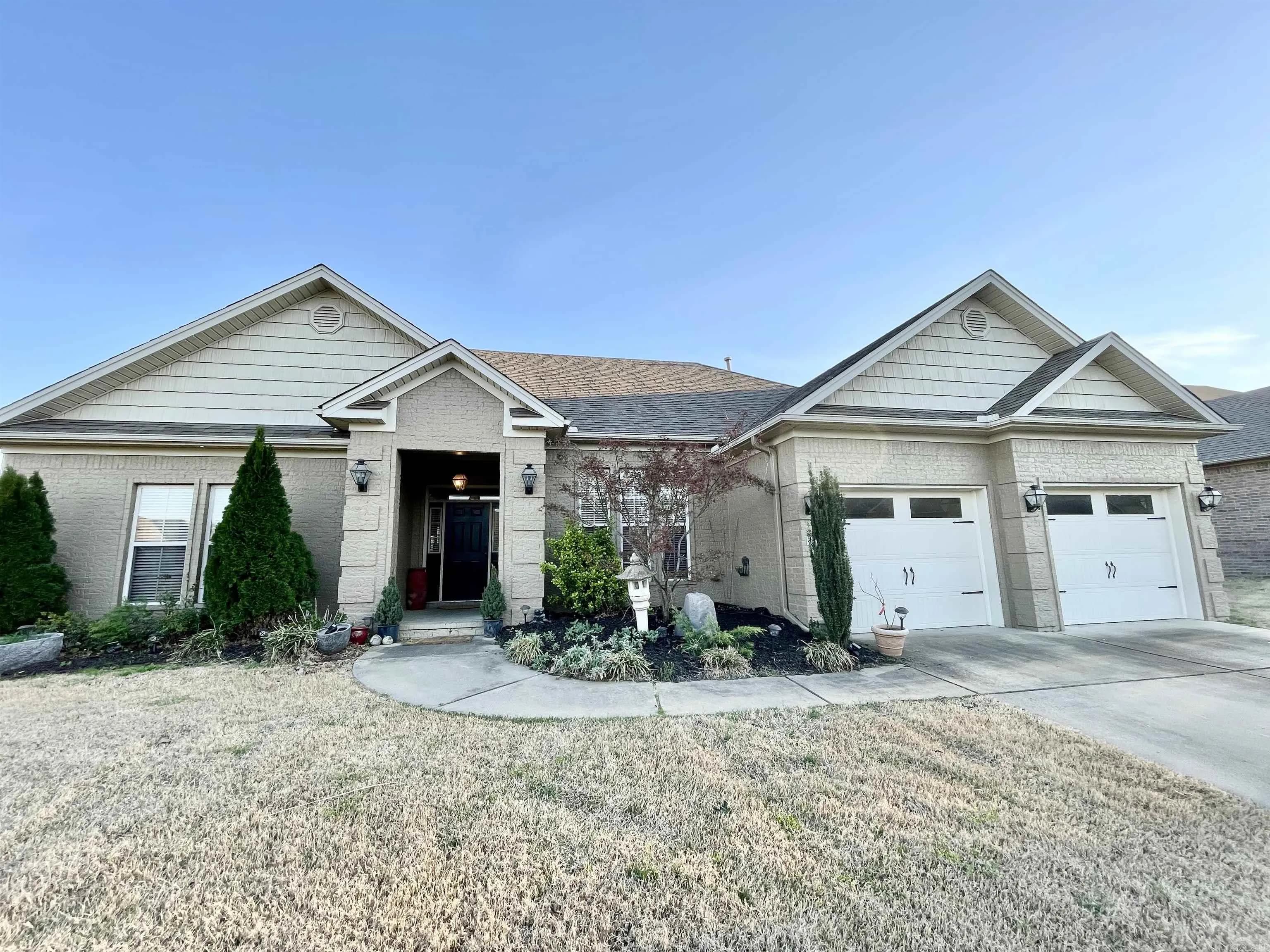 Property at 5125  Park place drive - Image 2