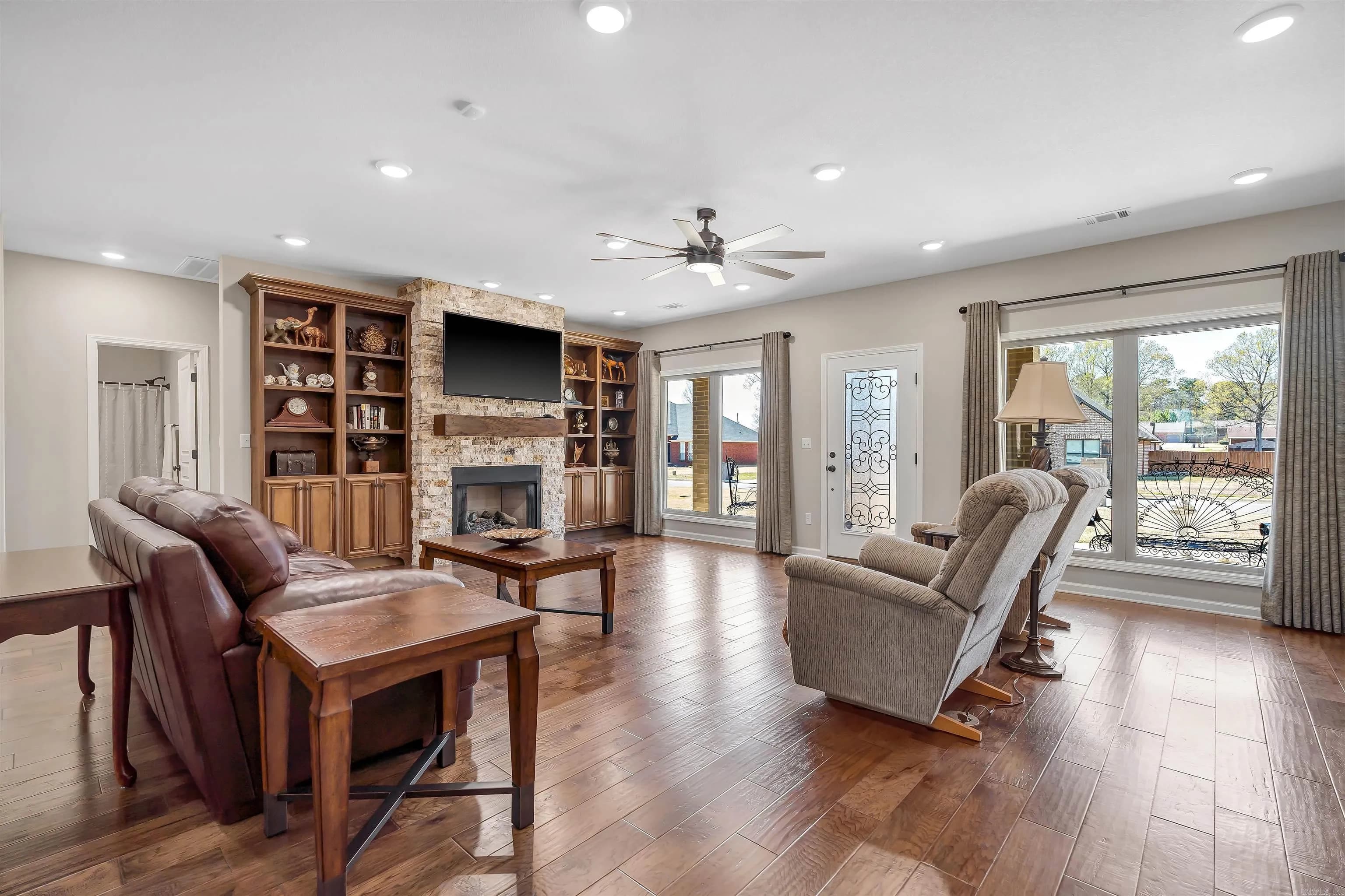 Property at 609 S 37th st - Image 5