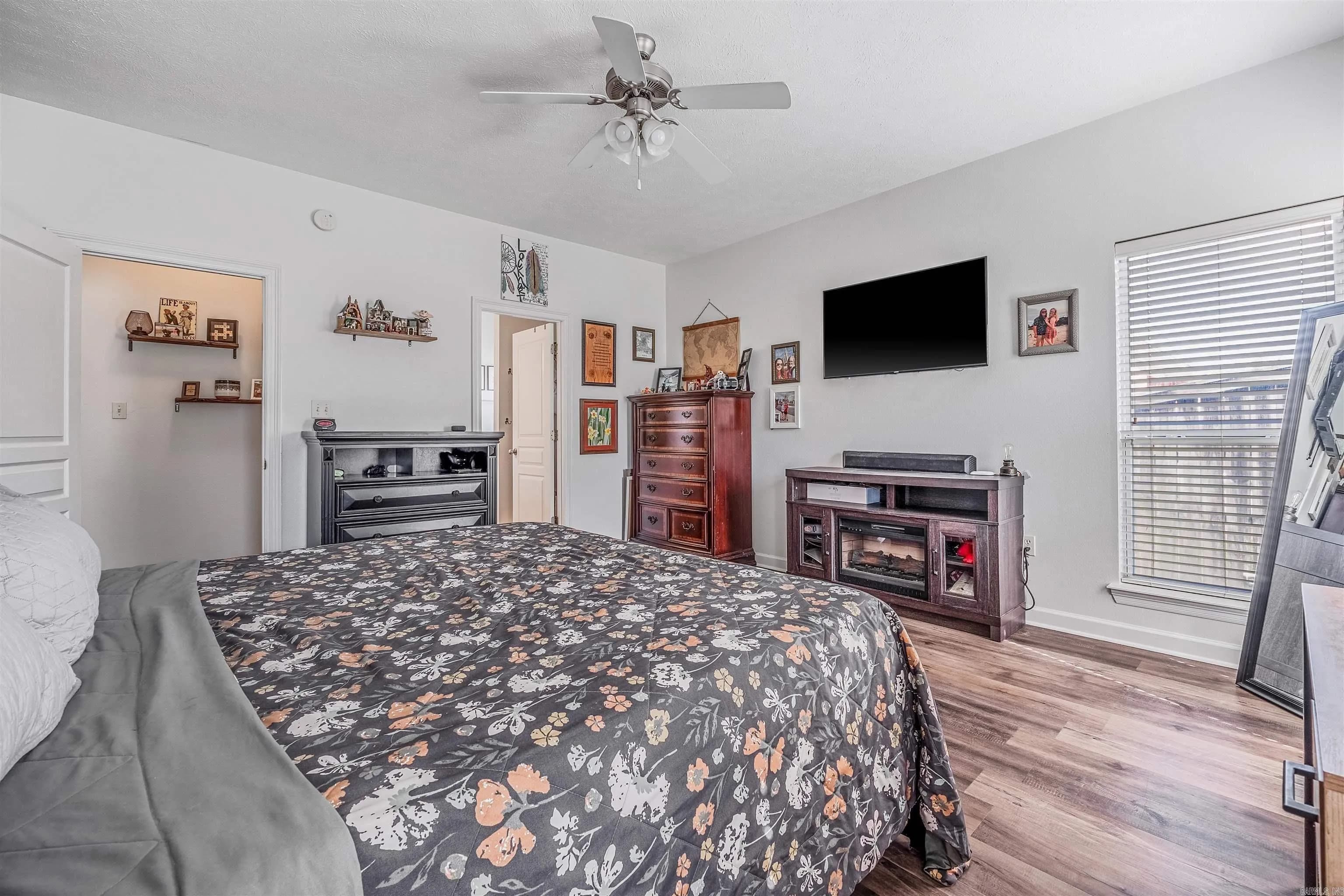Property at 1260  Champions dr - Image 17