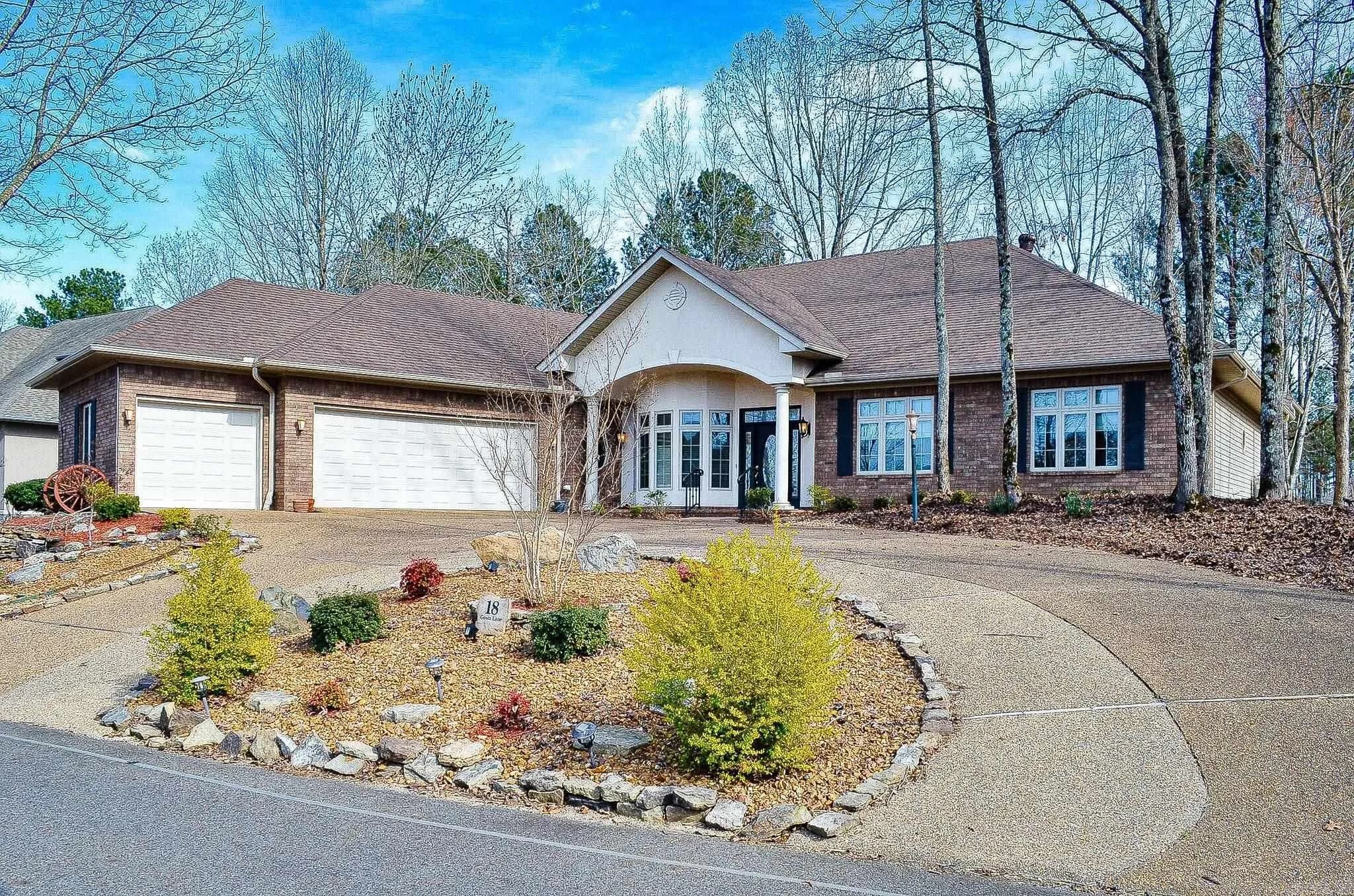 Property at 18  Gusta - Image 2