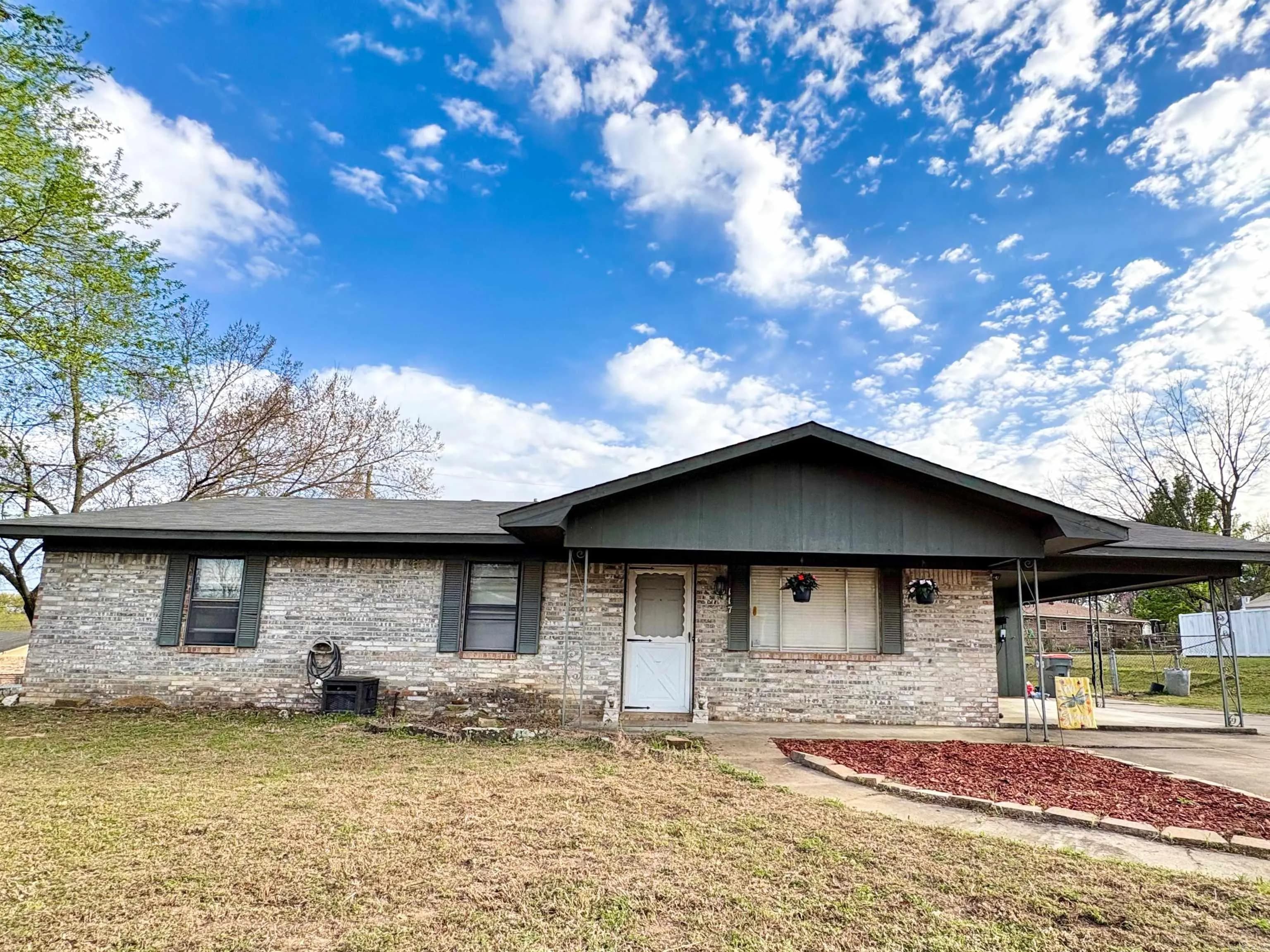 Property at 117 E Miami - Image 16