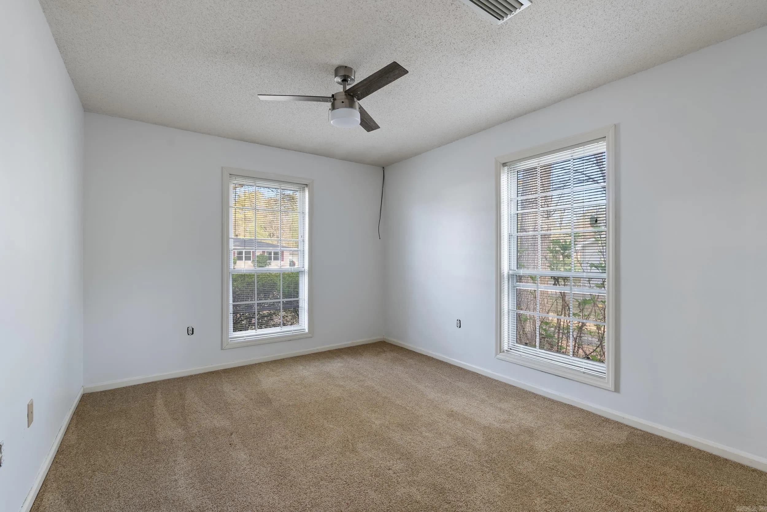 Property at 10  Deerwood dr - Image 21