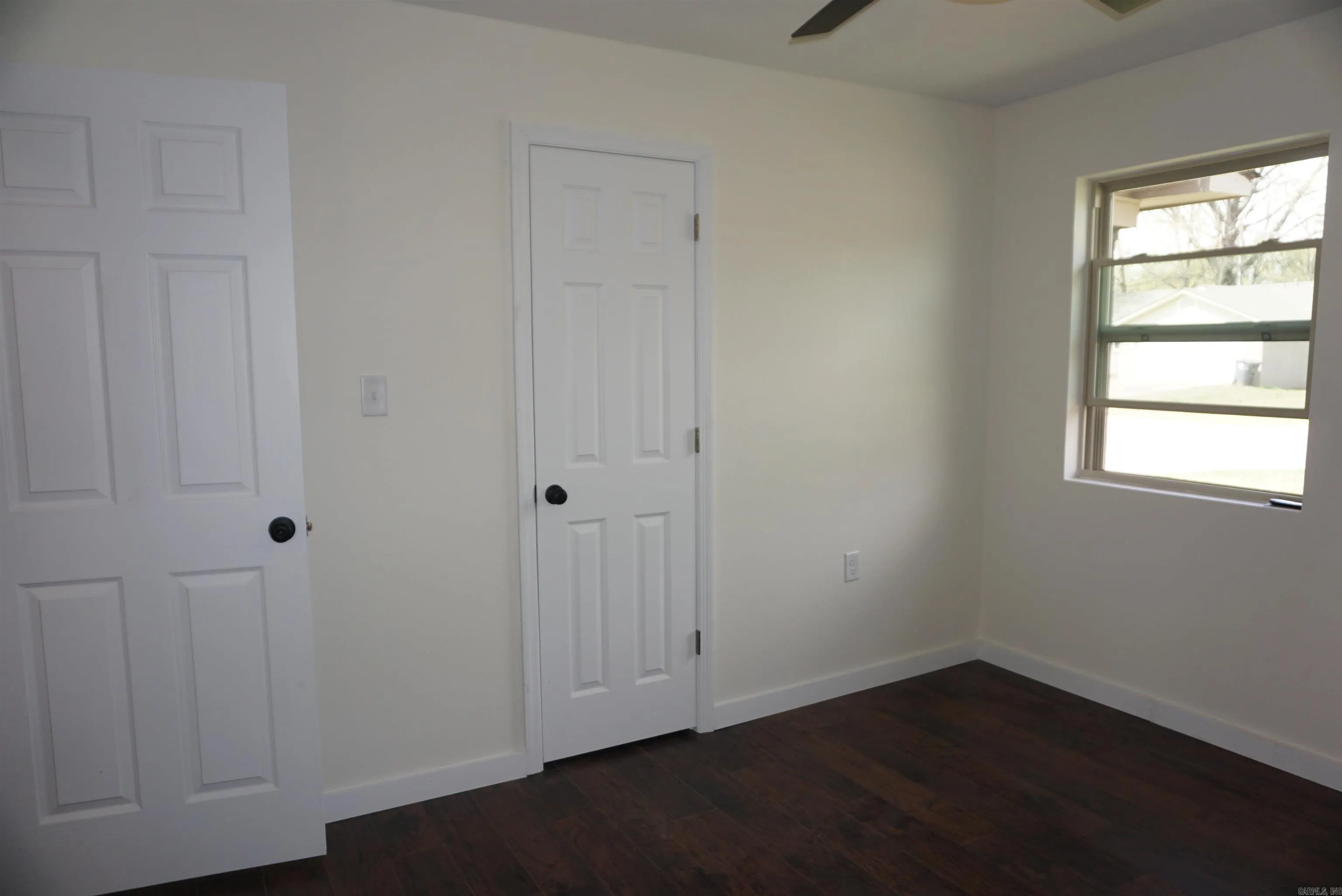 Property at 9  Baker - Image 33