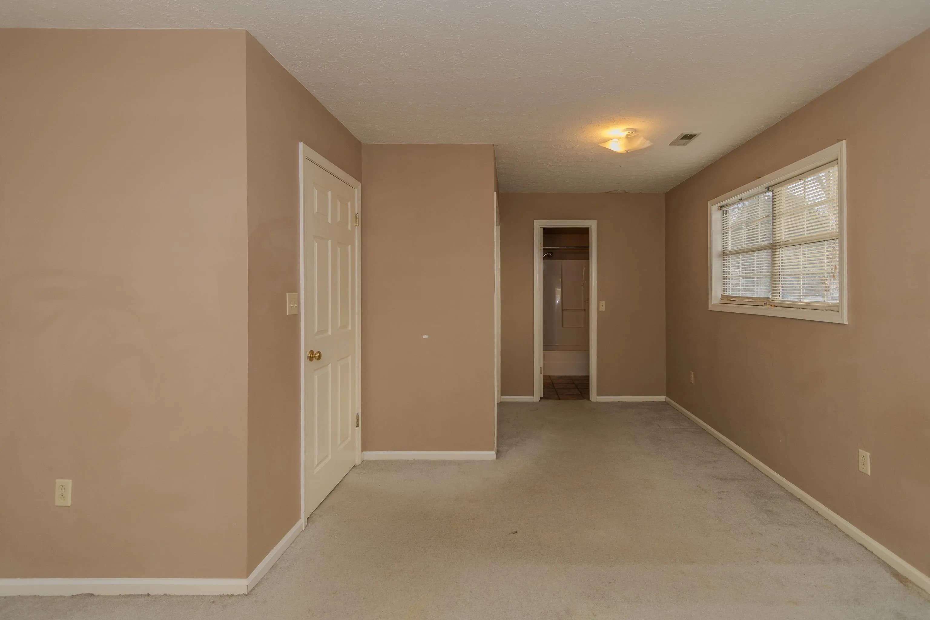 Property at 3301  Friendship - Image 17