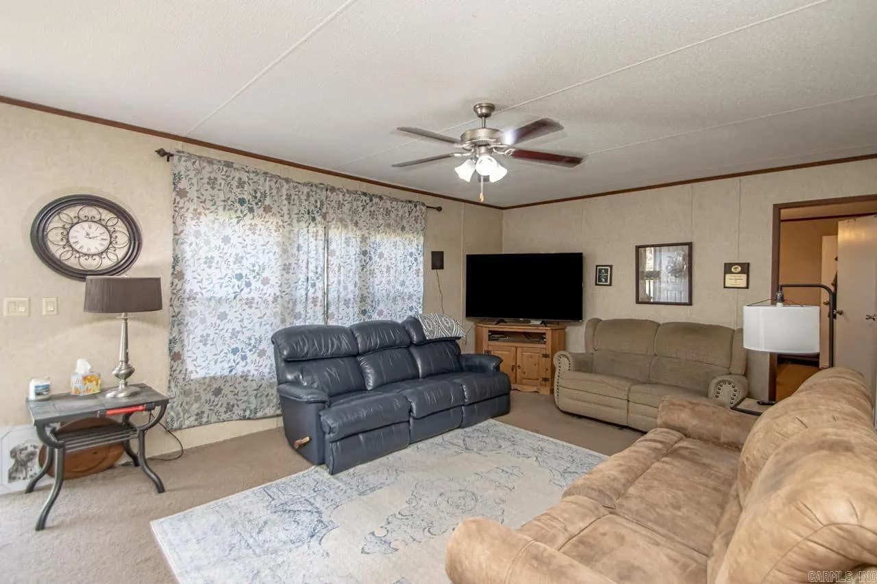 Property at 1205  Vine - Image 12