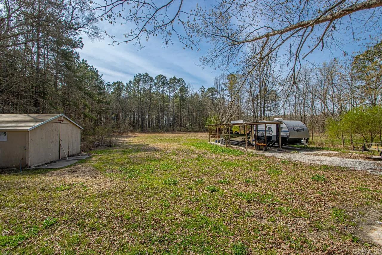 Property at 1205  Vine - Image 22