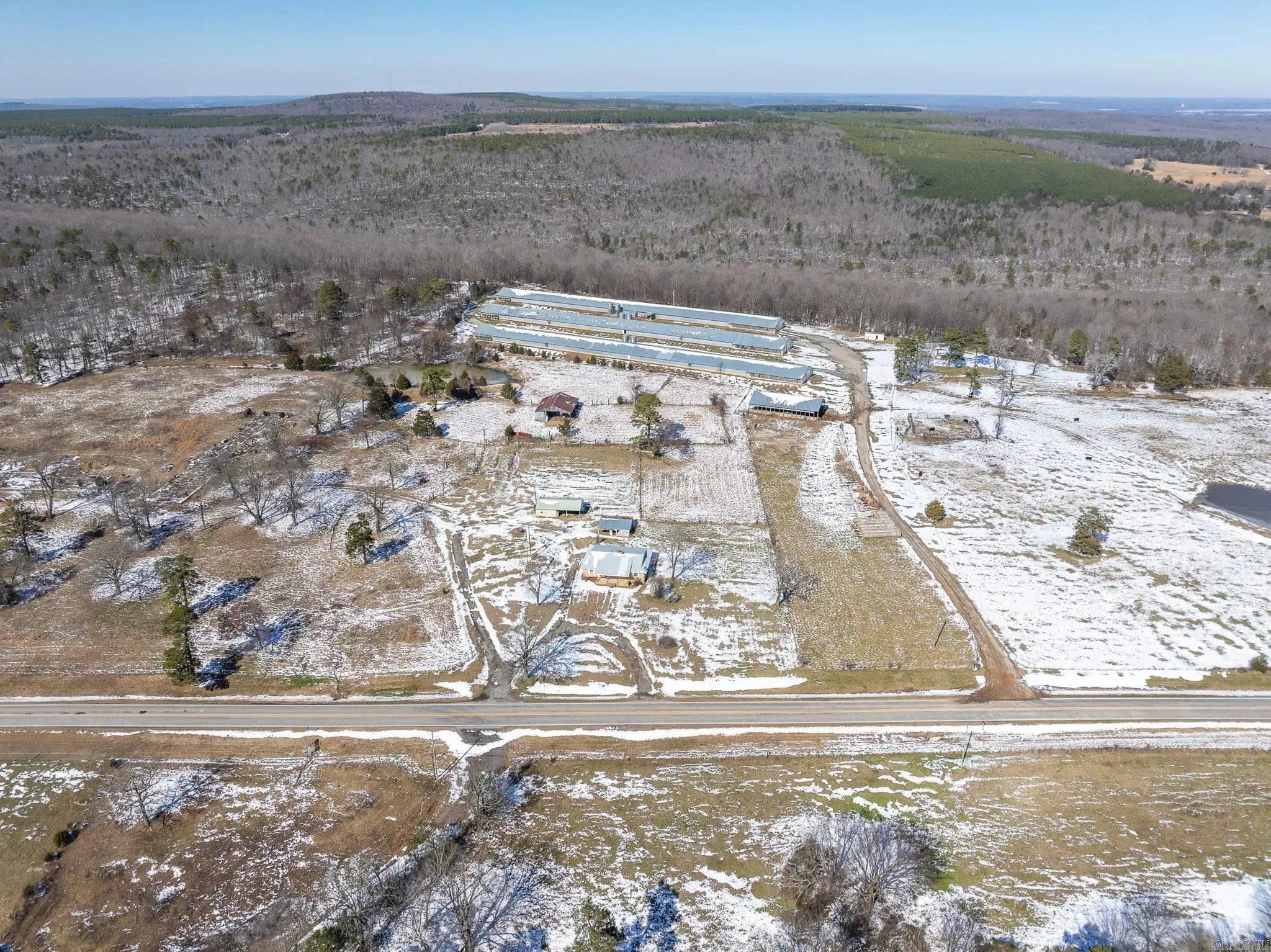 Property at 3250  Blackland - Image 12