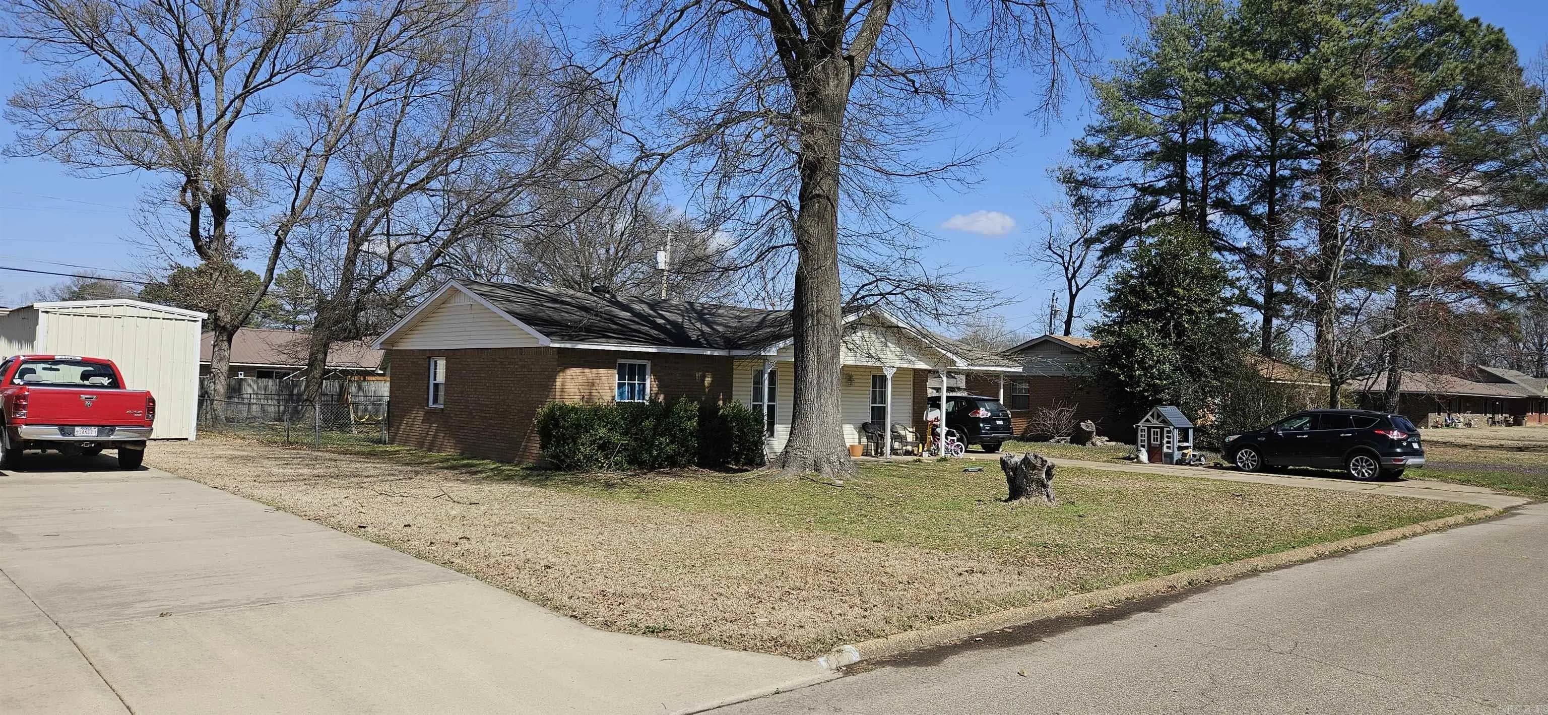 Property at 274  Mona - Image 1