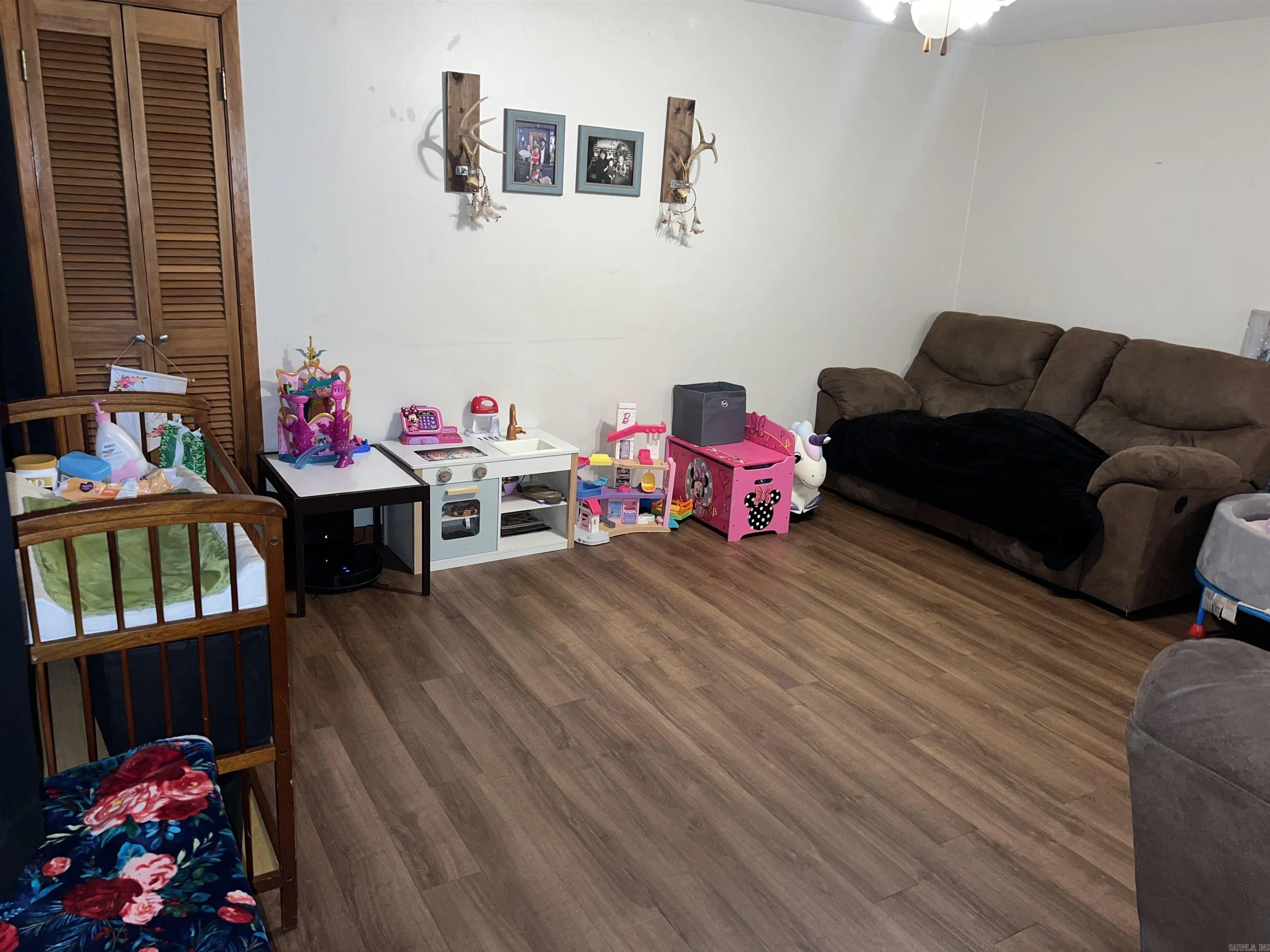 Property at 314  Mildred - Image 8