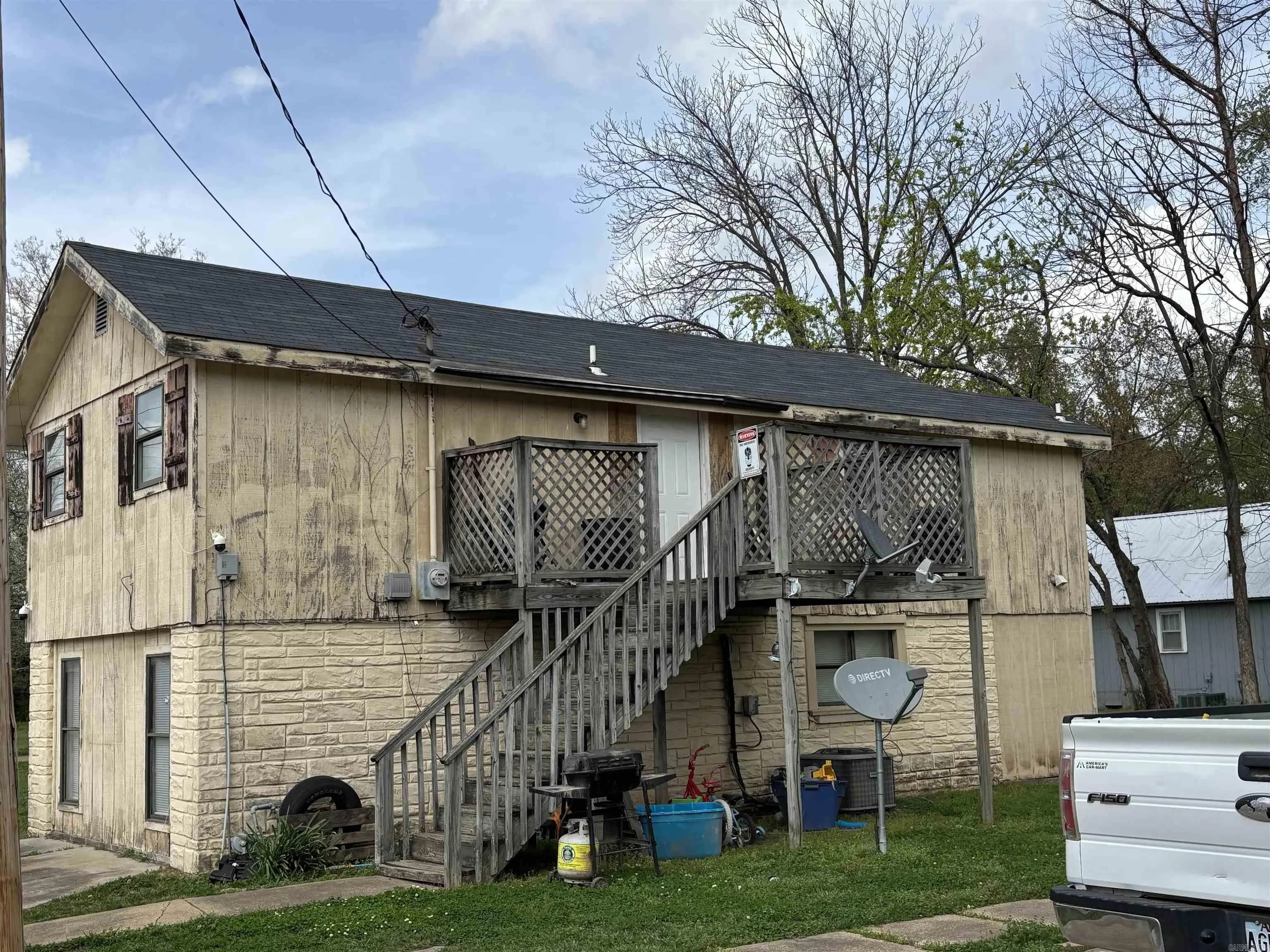Property at 1301 E Union - Image 5
