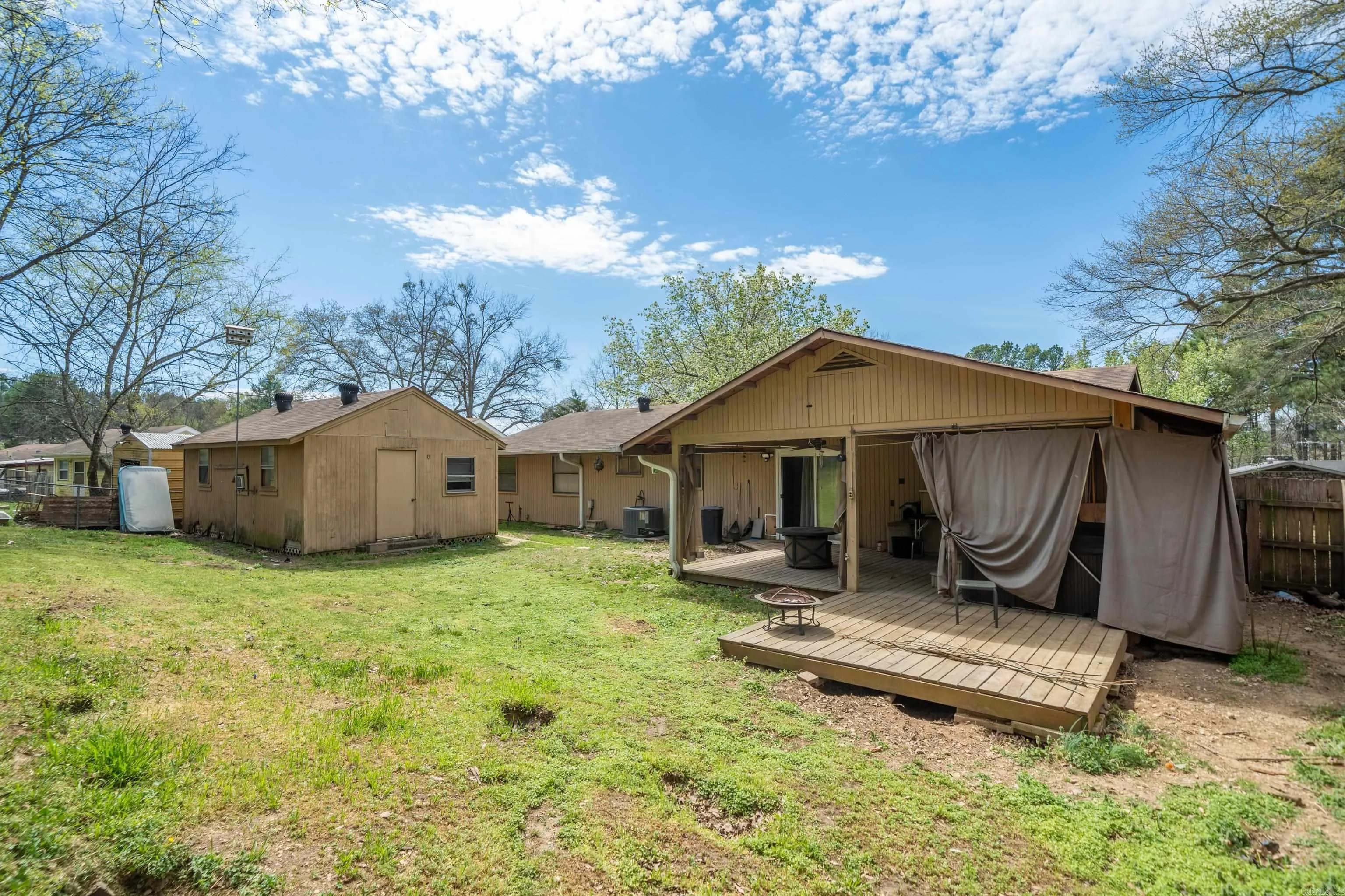Property at 206  Fairwood - Image 4
