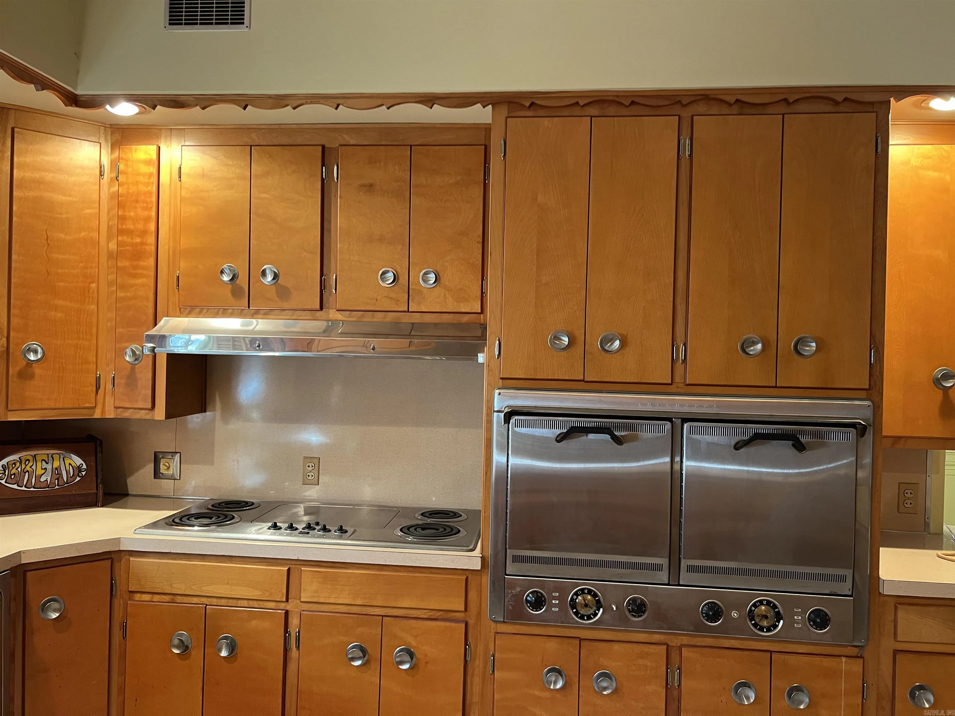 Property at 3700 S Olive - Image 15