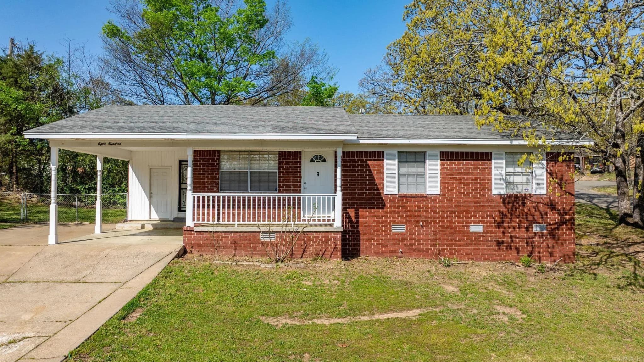 Property at 800  Buttercup - Image 1