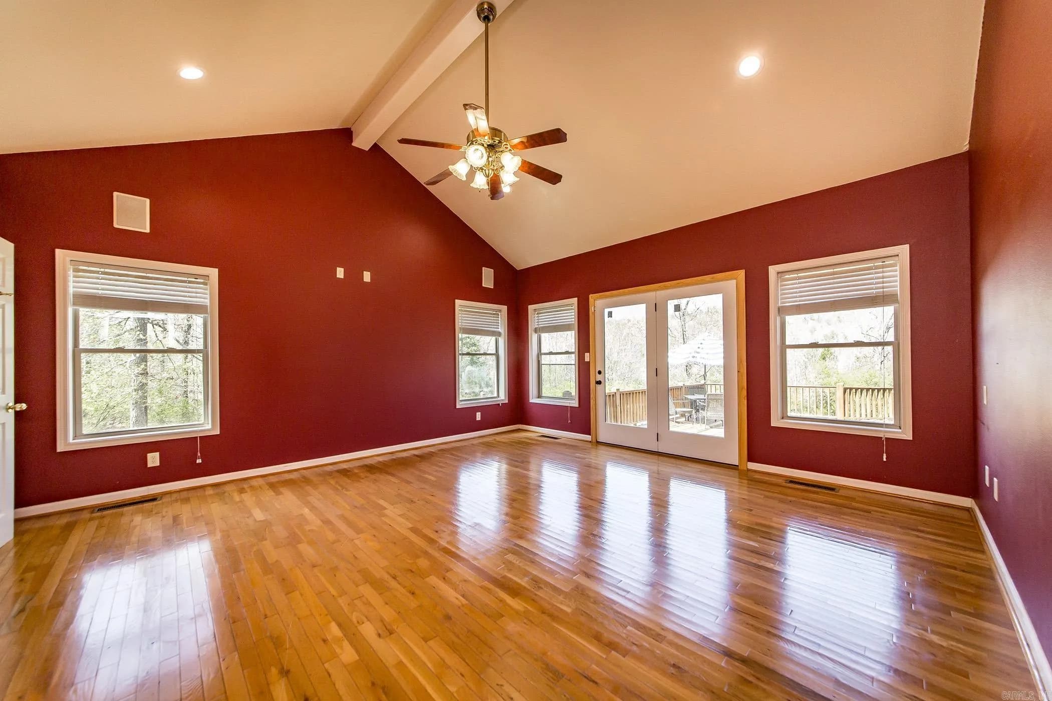 Property at 249  Roxie - Image 11