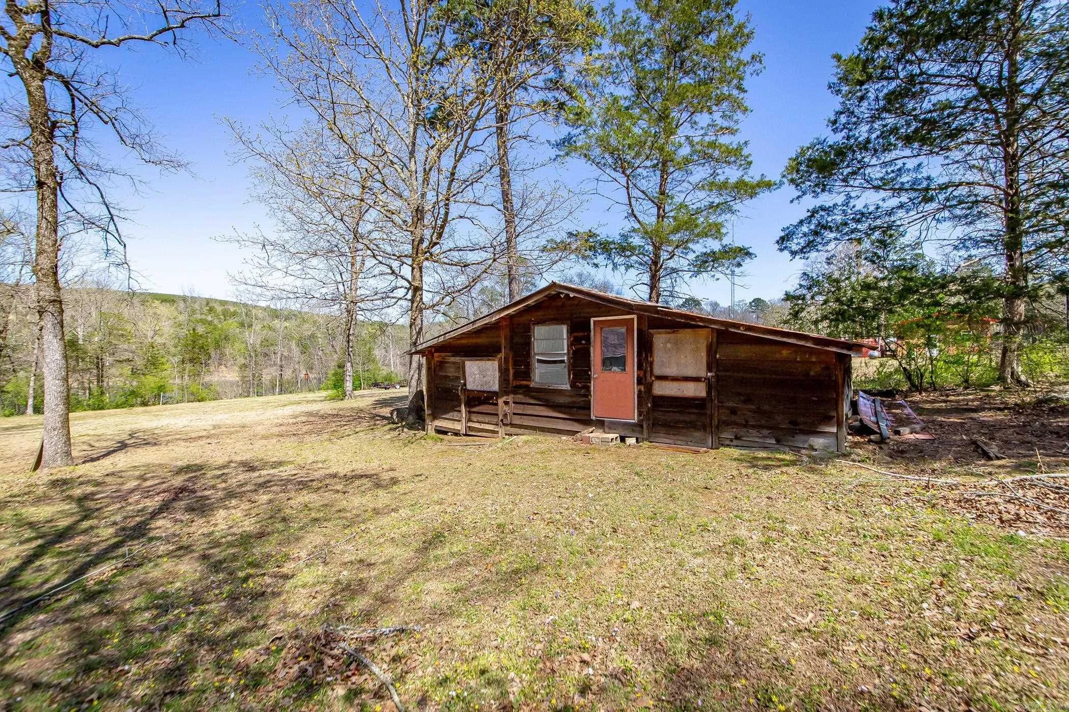 Property at 249  Roxie - Image 38