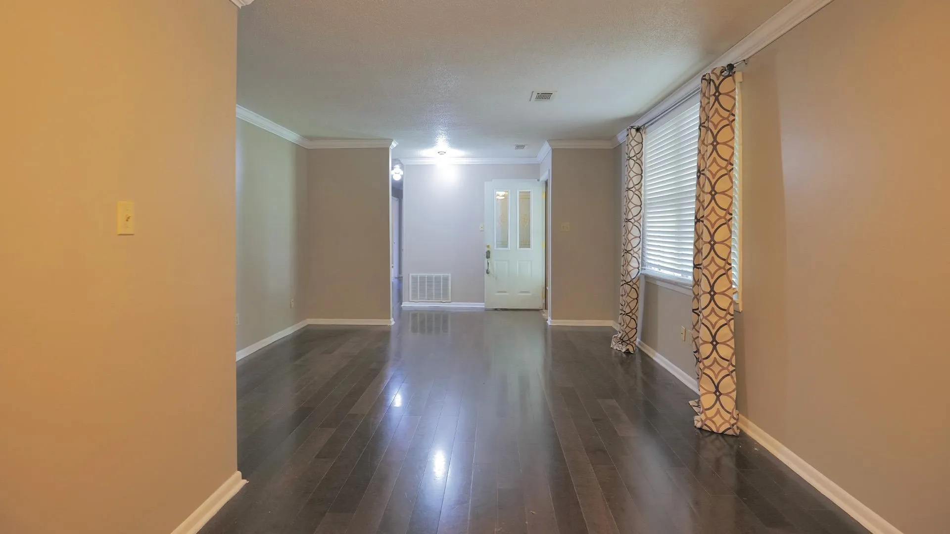 Property at 5206  Johnwood - Image 11