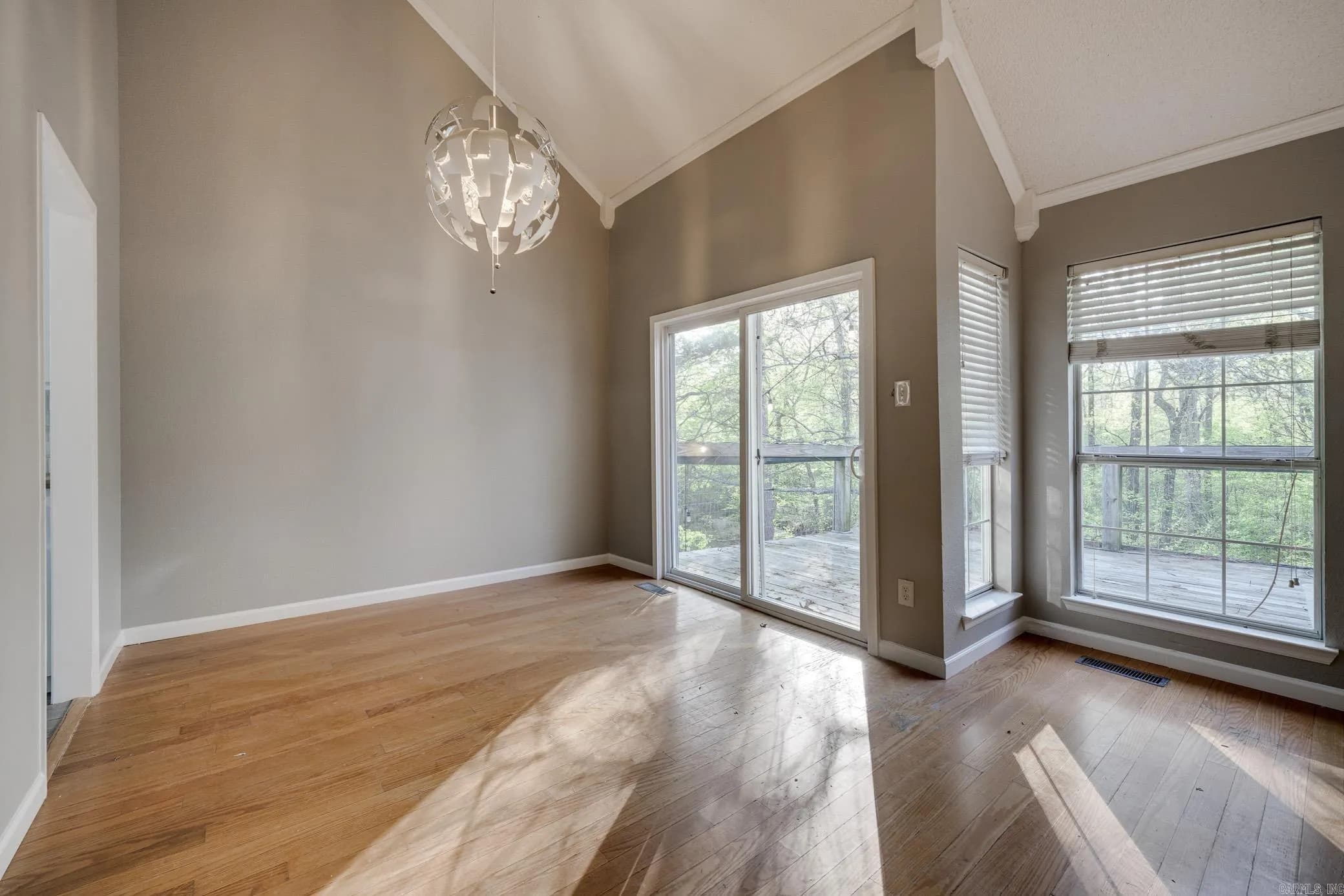Property at 2100  Cherry crossing - Image 9