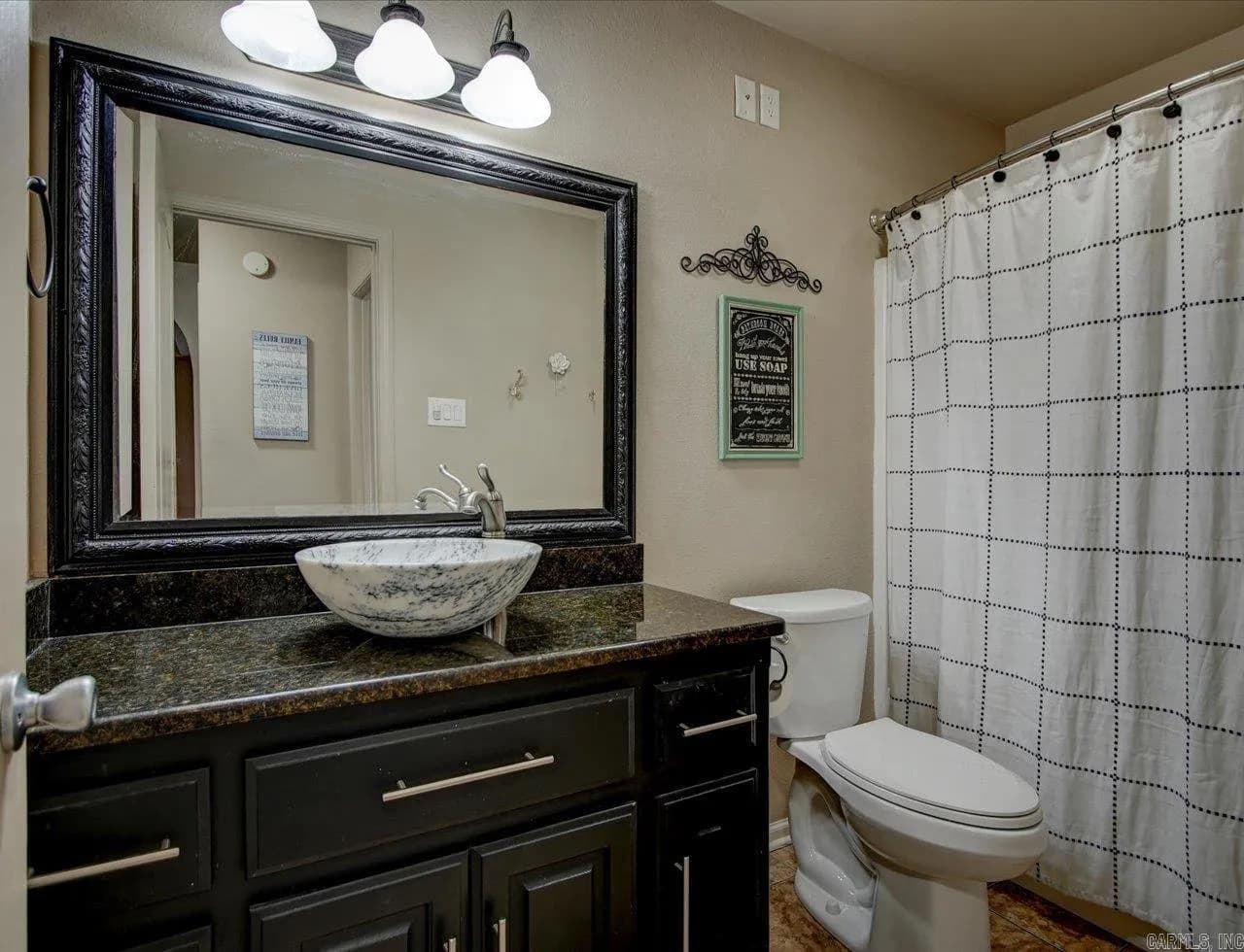 Property at 127  Deer view - Image 18