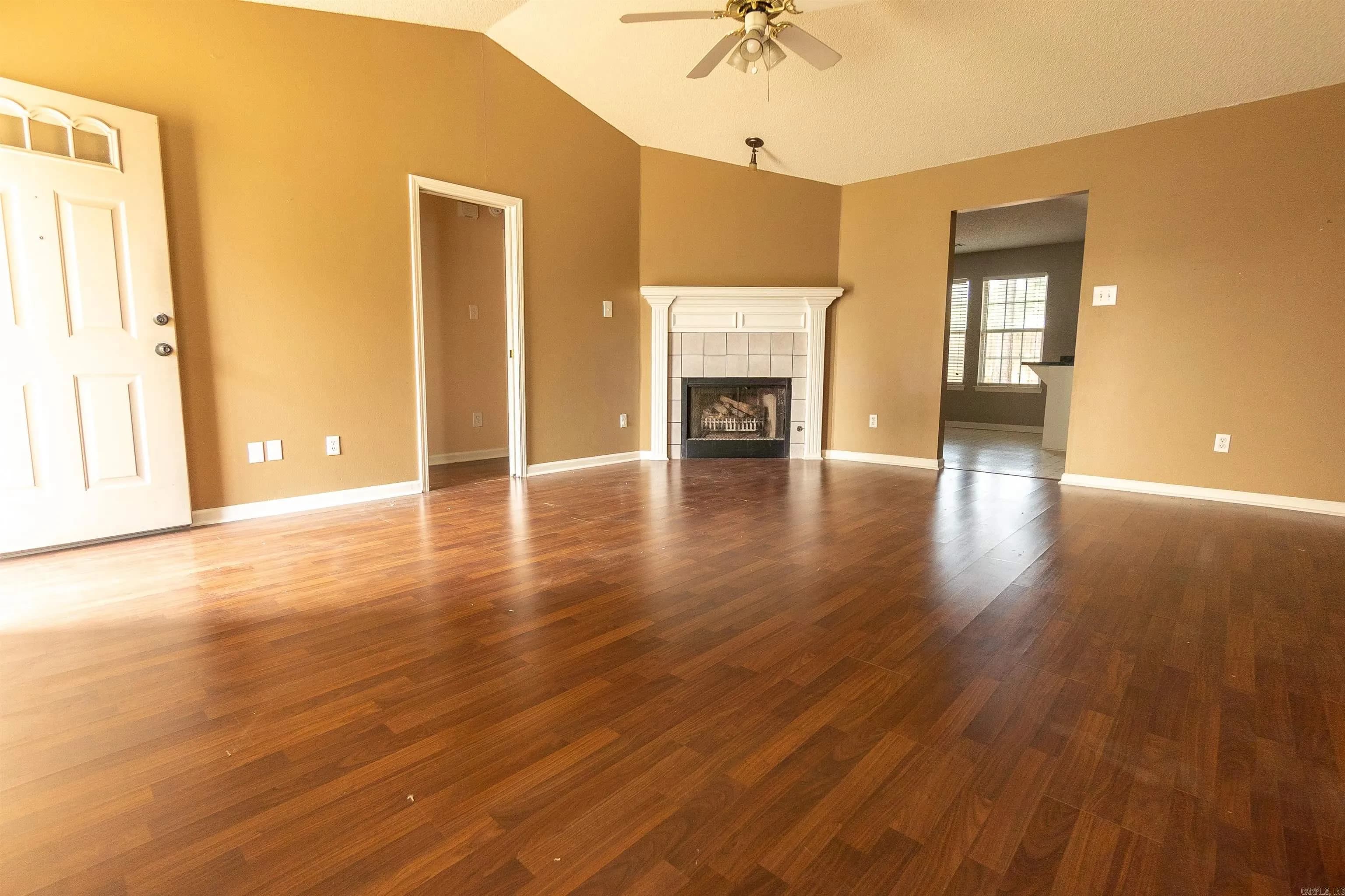 Property at 1913  Pine - Image 4