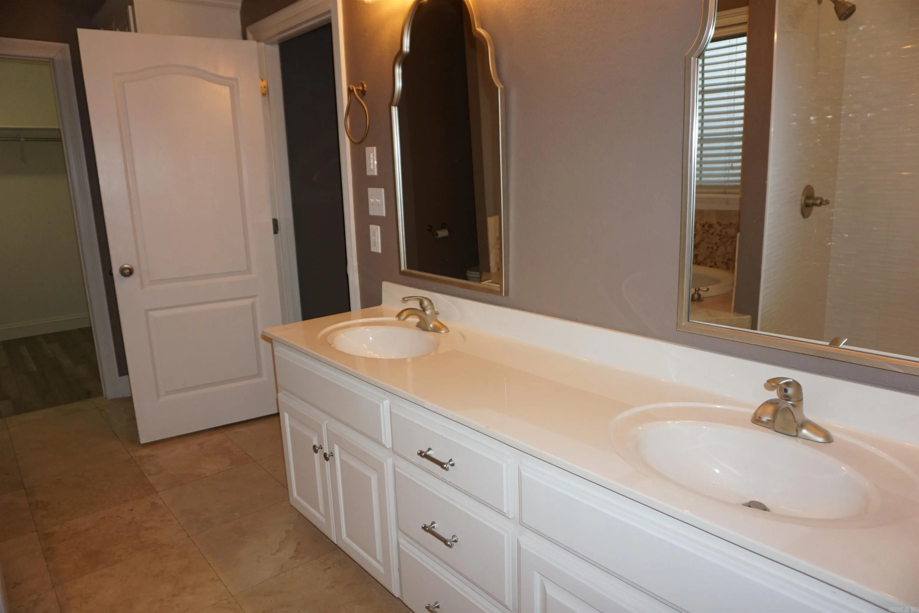 Property at 436  Jennifer - Image 13