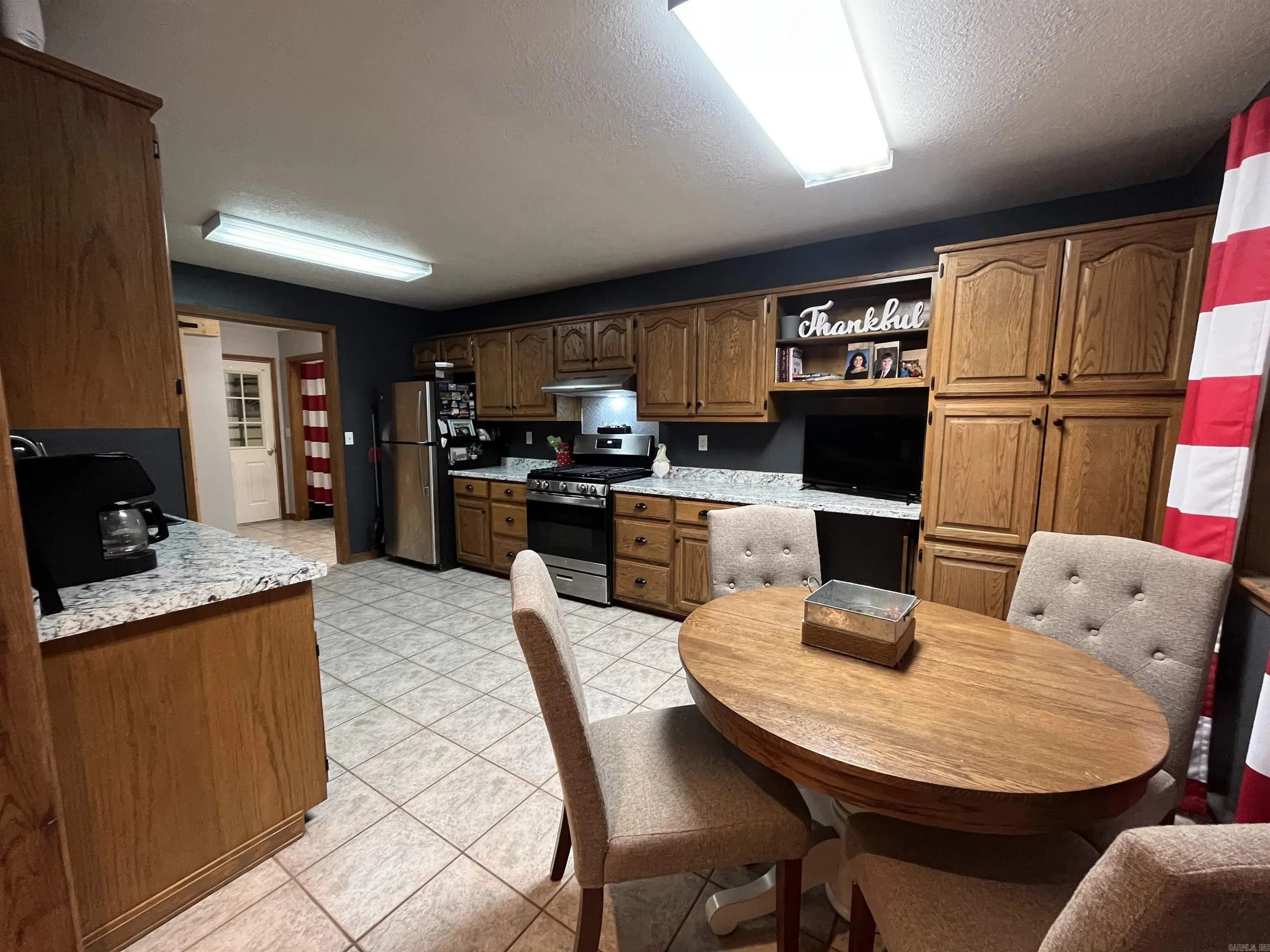 Property at 339  Allen - Image 8