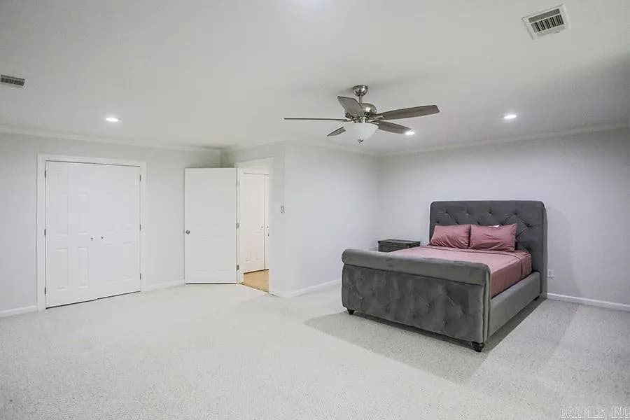 Property at 33  Bretagne - Image 43