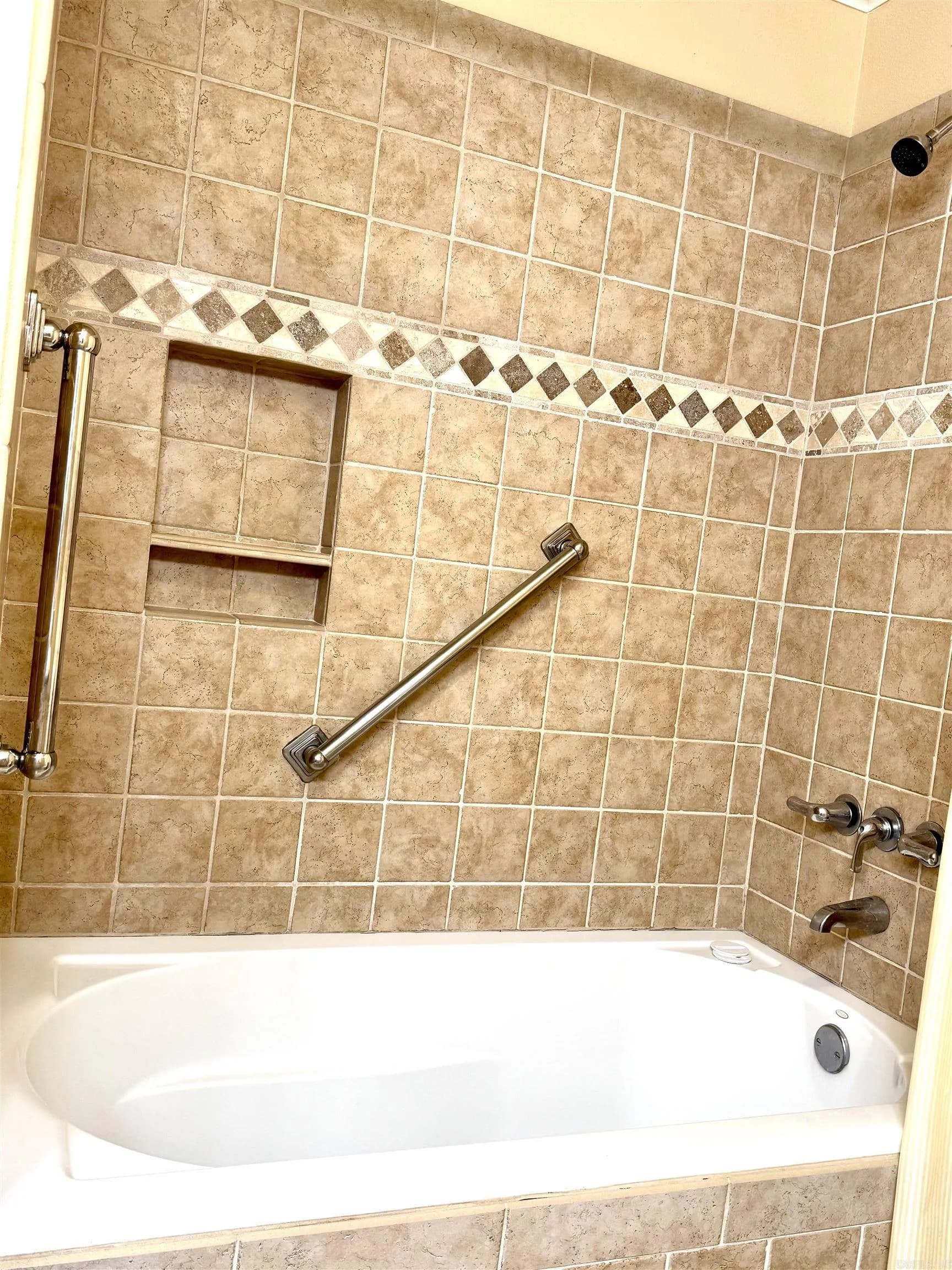 Property at 119  Pine meadows - Image 24