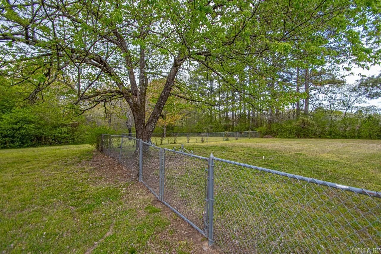 Property at 9139  Gilbert - Image 27