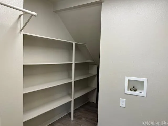 Property at 209  Scott forge - Image 12