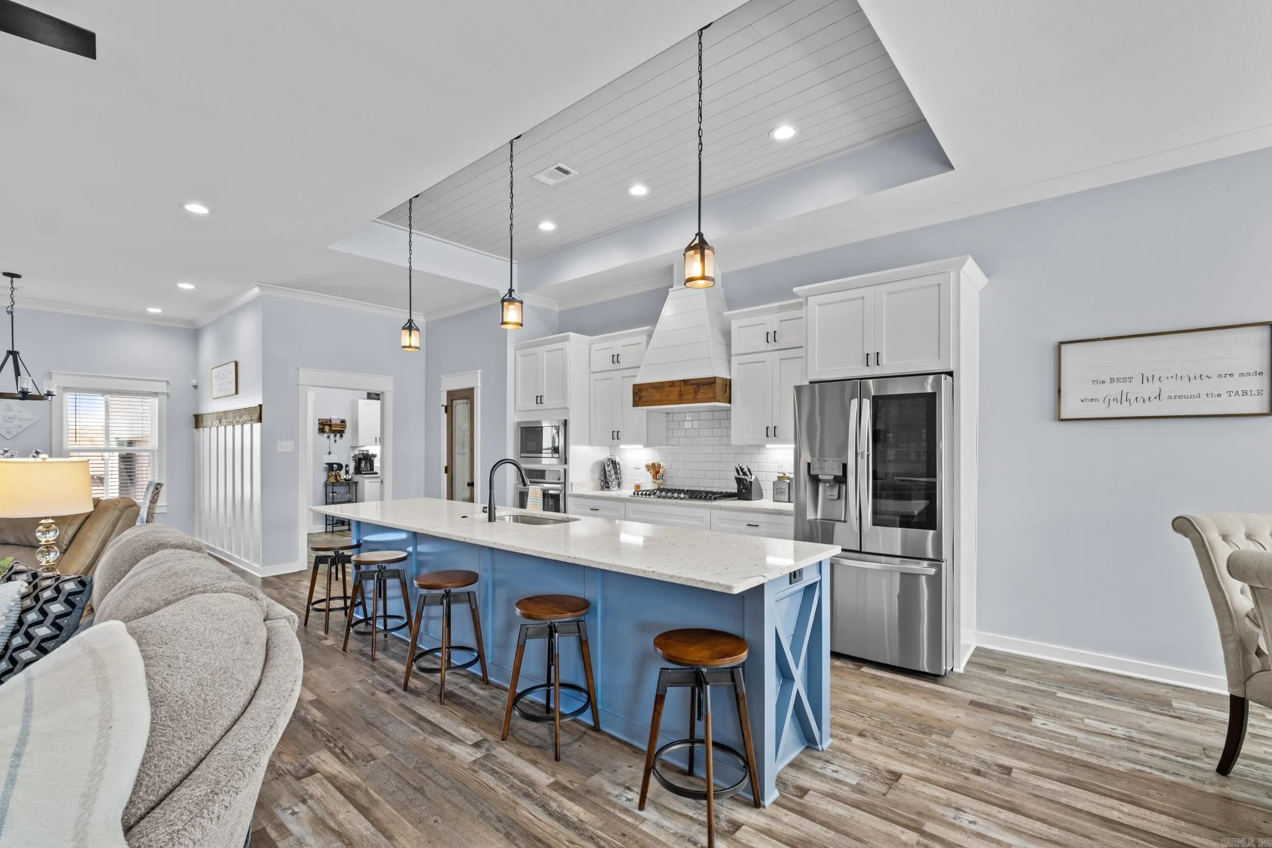 Property at 1590  Waterford - Image 13