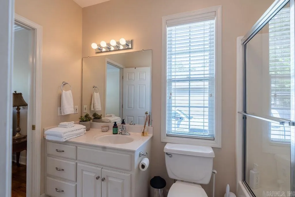 Property at 822  Copperfield circle - Image 28