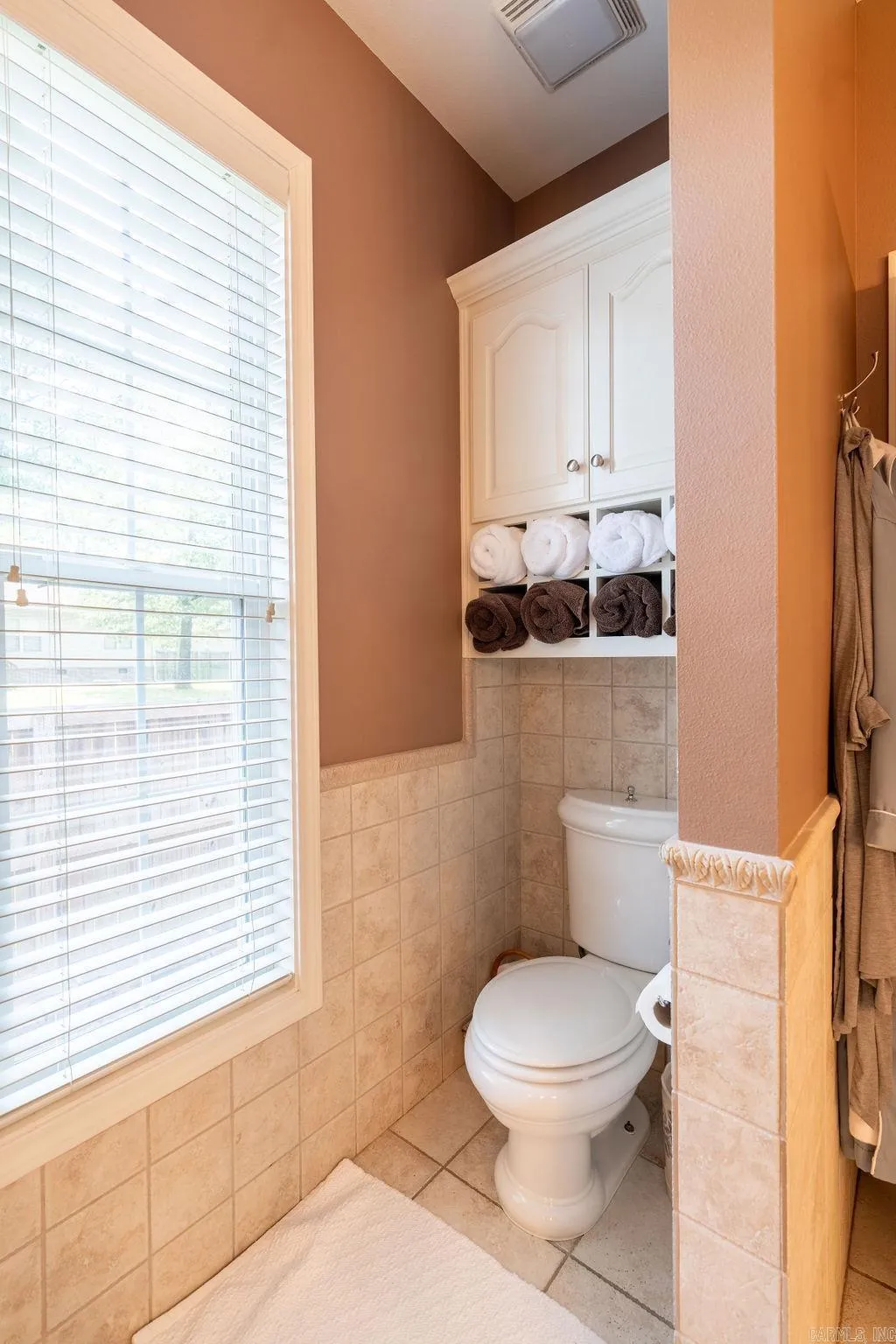 Property at 822  Copperfield circle - Image 36