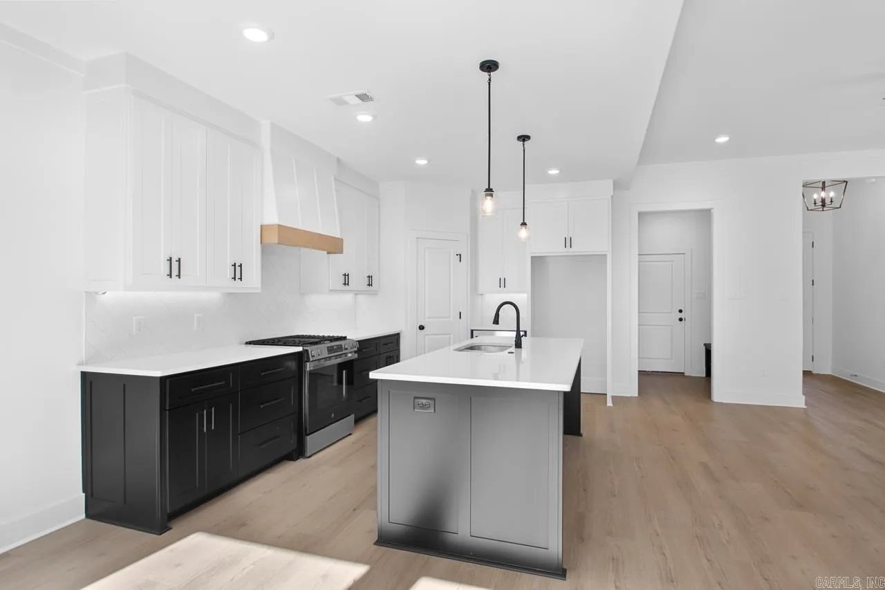 Property at 3875  Spencer crossing - Image 9