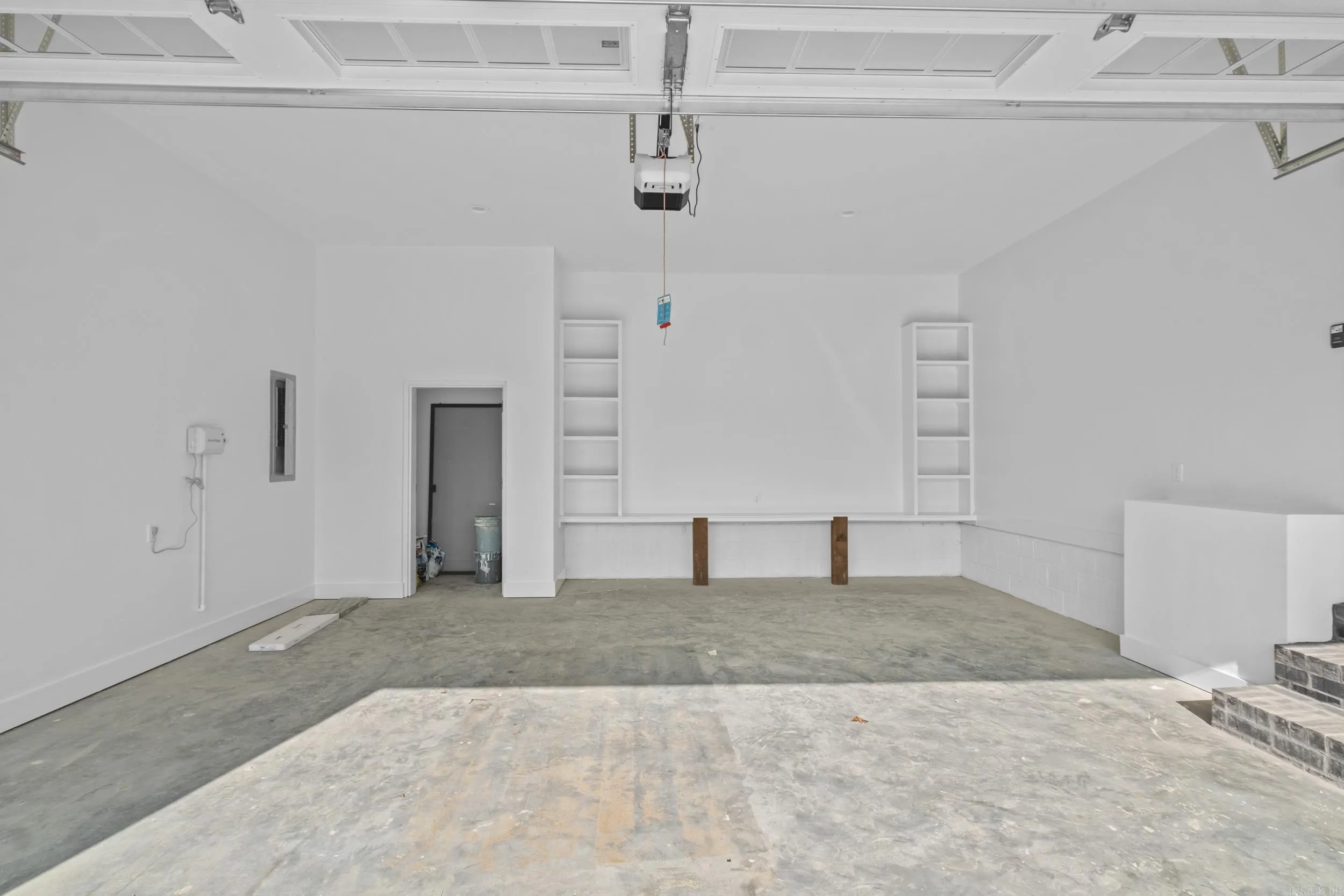 Property at 125  Sycamore springs - Image 41
